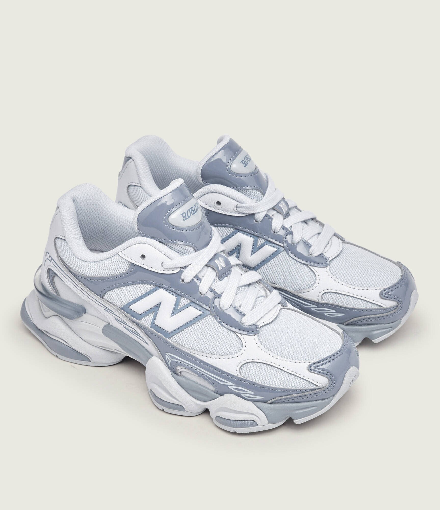 New Balance Sneakers U9060