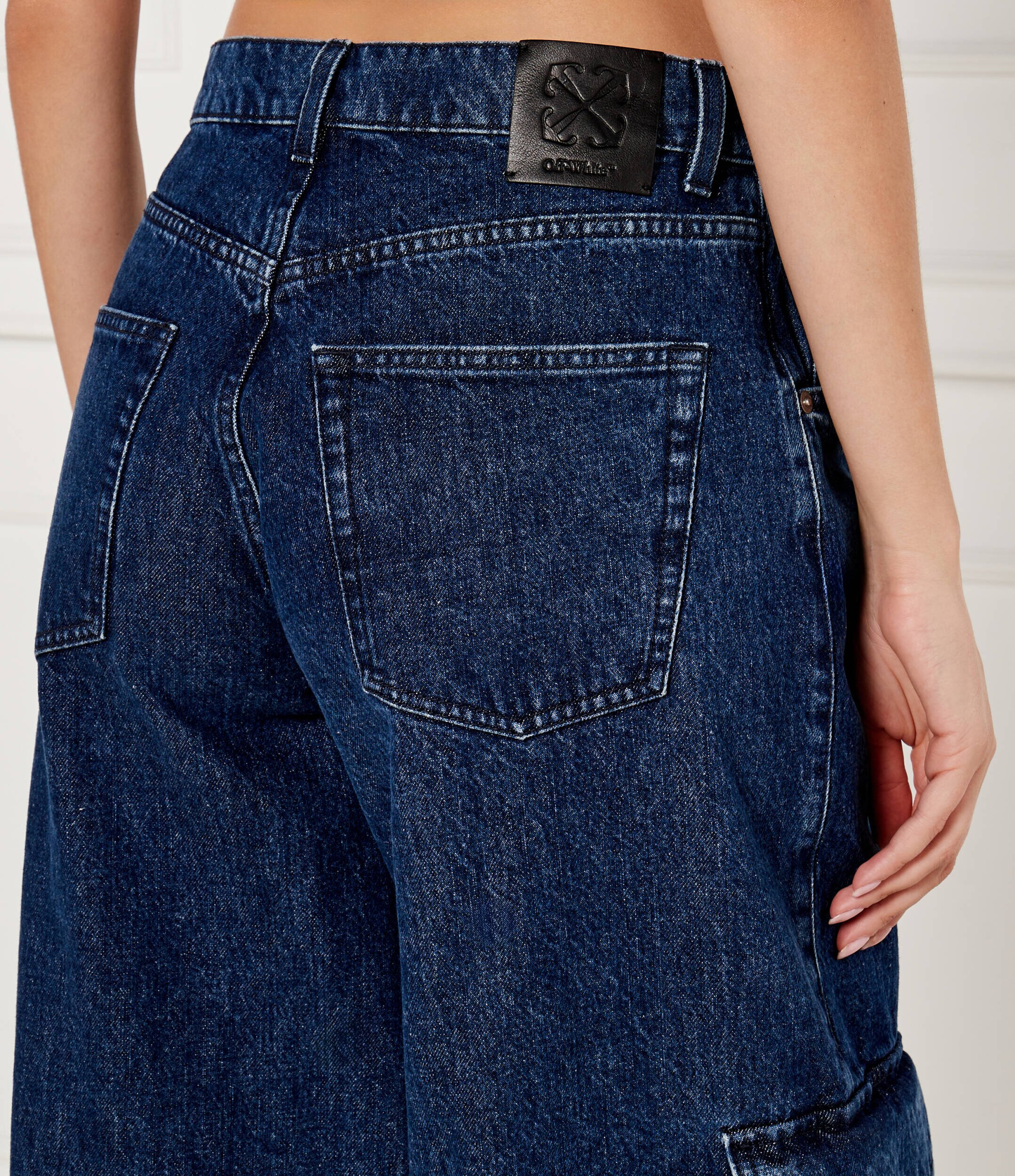 OFF-WHITE Blugi | flare fit