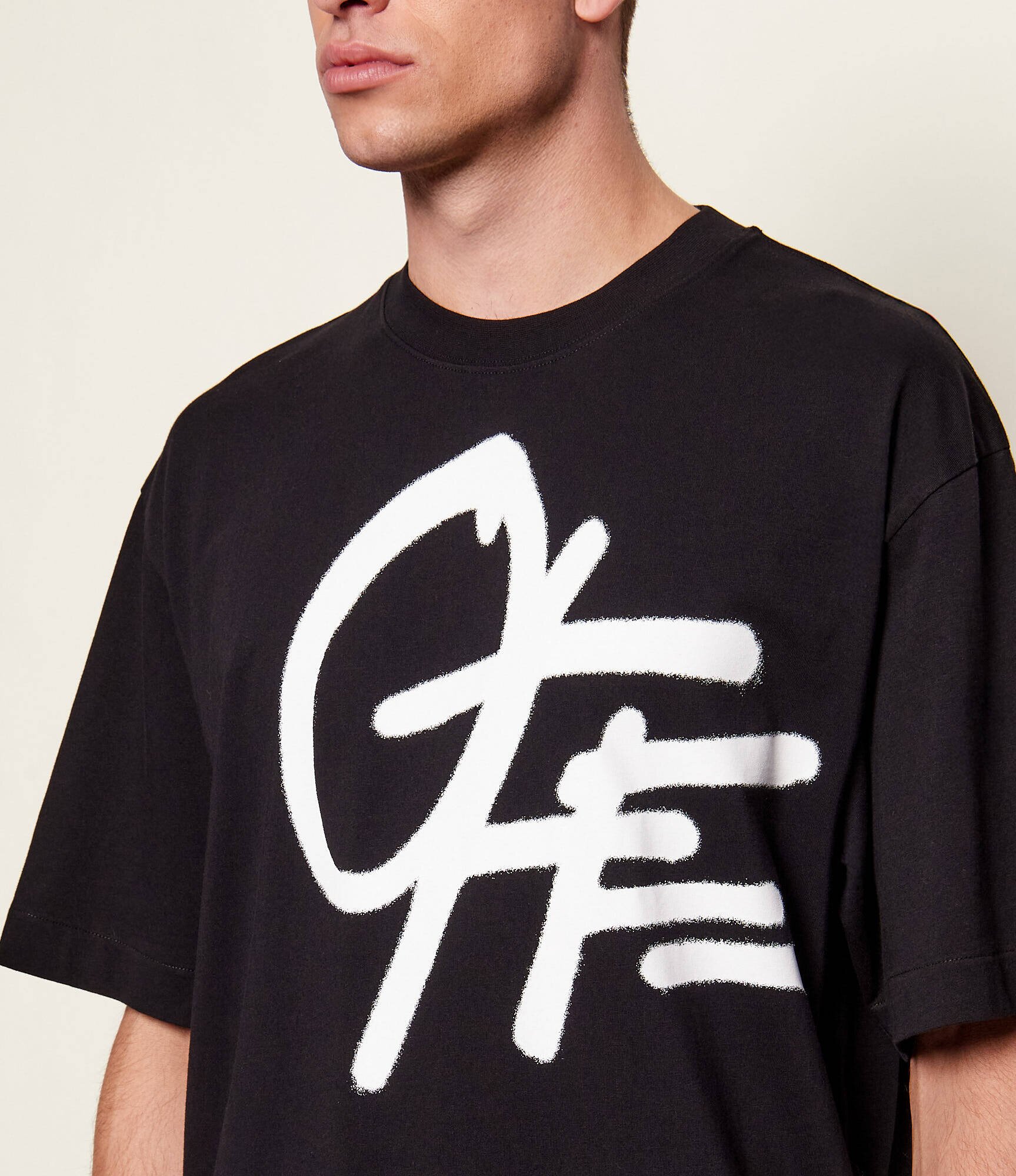 OFF-WHITE Tricou SHARED SPRAY LOGO | Relaxed fit