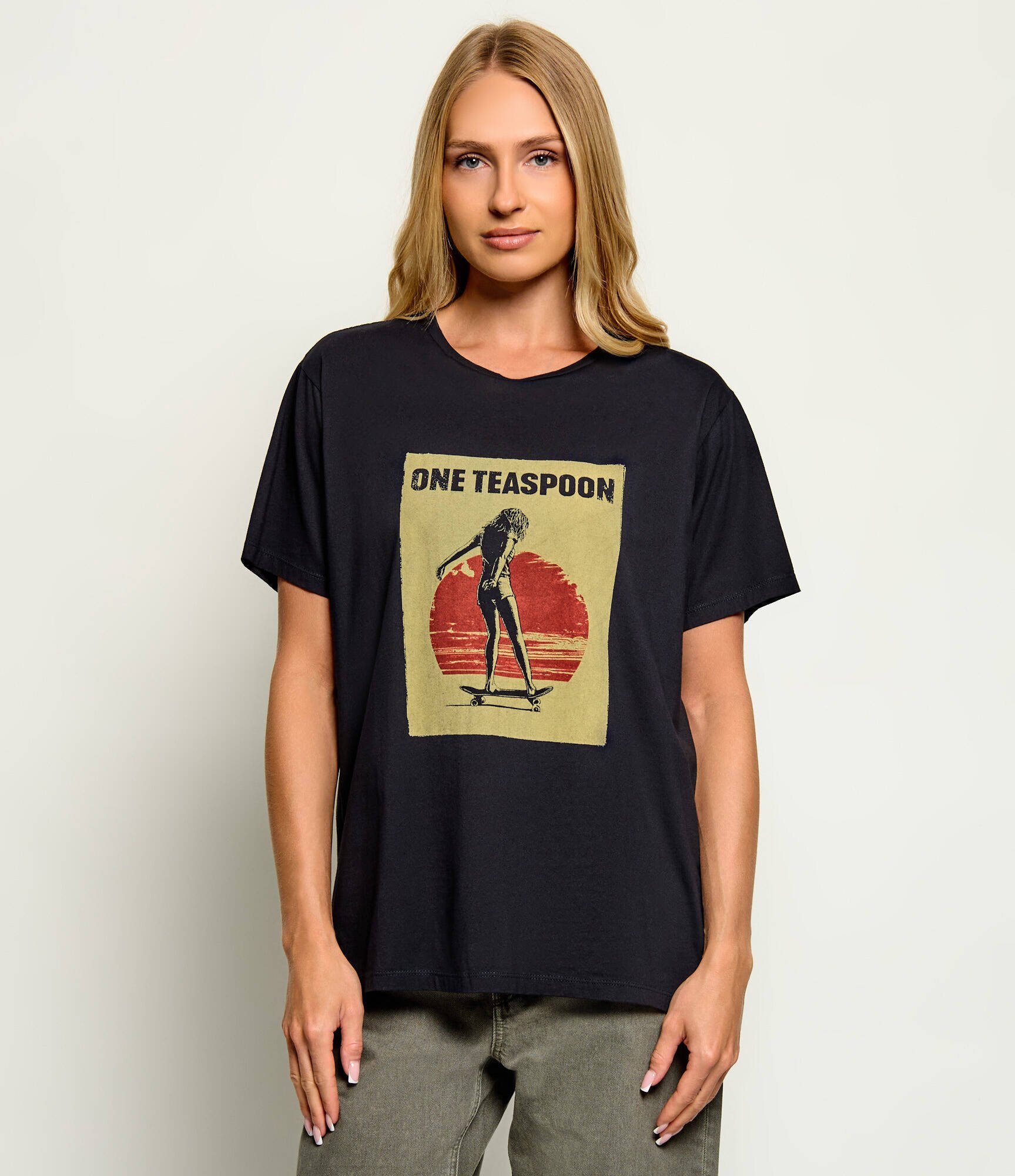 ONE TEASPOON Tricou Skater Girl | Oversize fit
