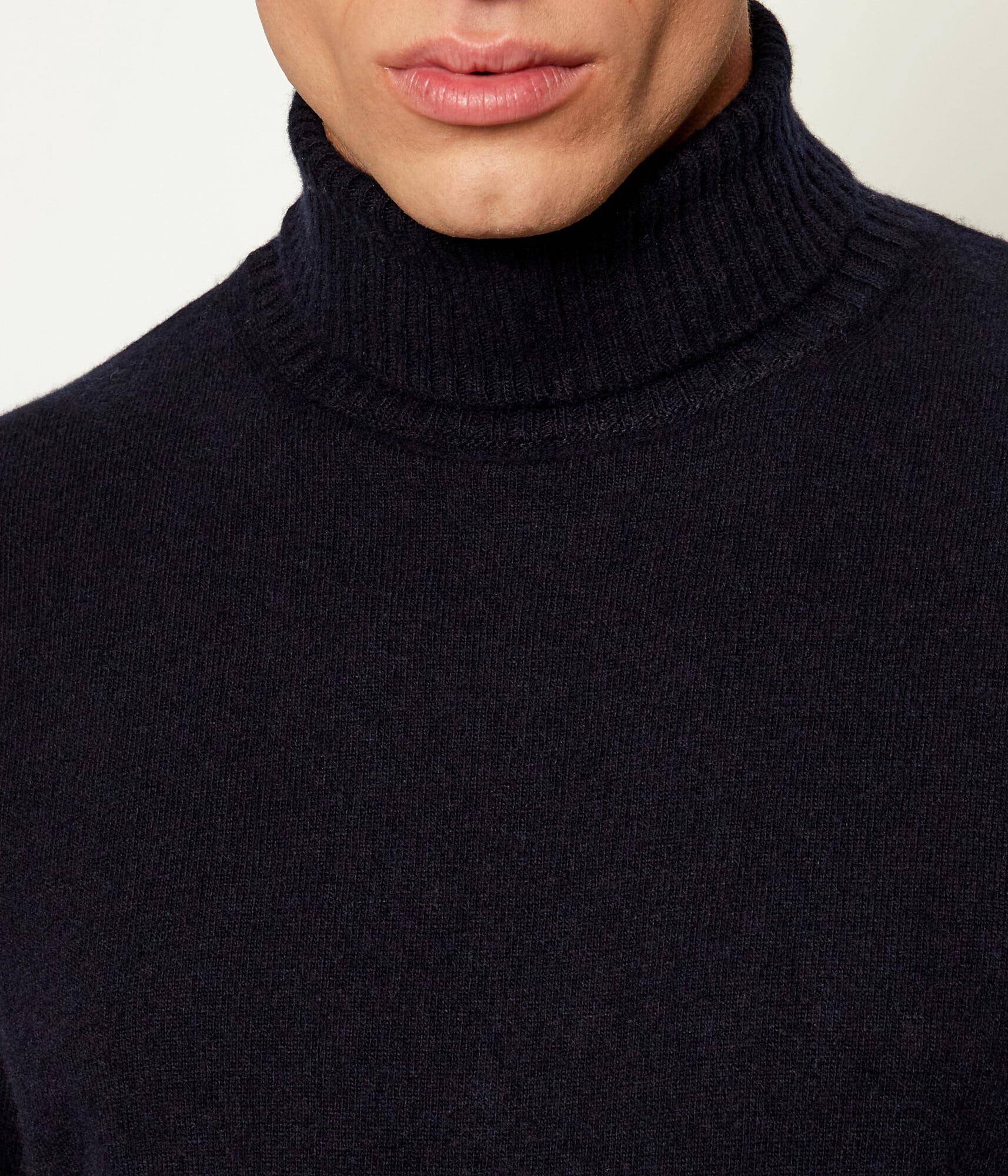 Oscar Jacobson Maletă Salim Rollneck | Regular Fit cu adaos de lână și cașmir