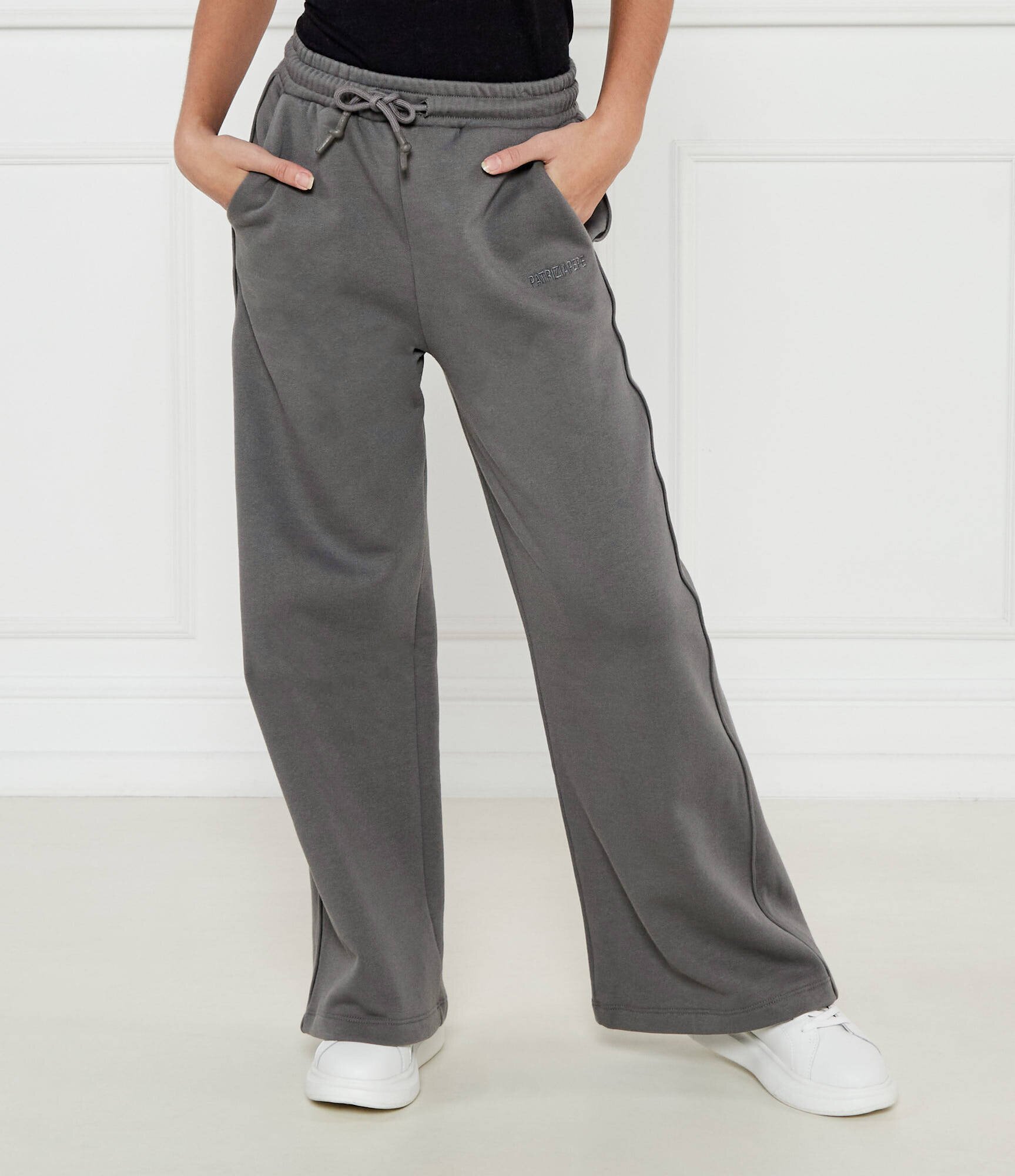 Patrizia Pepe Pantaloni de trening | flare fit
