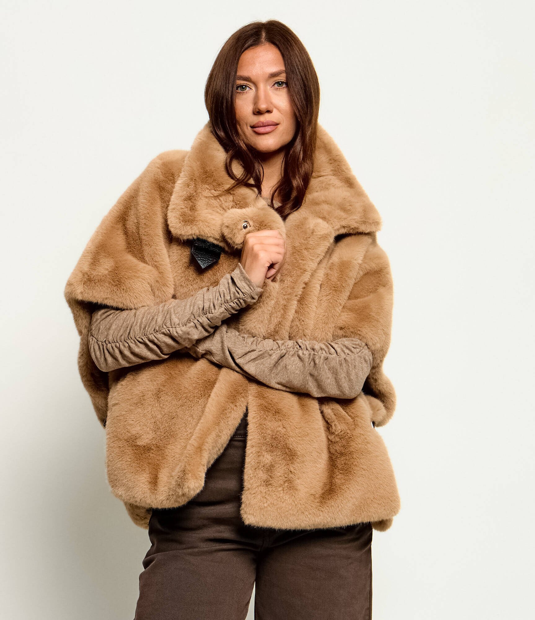 Pinko Blană New Comodino