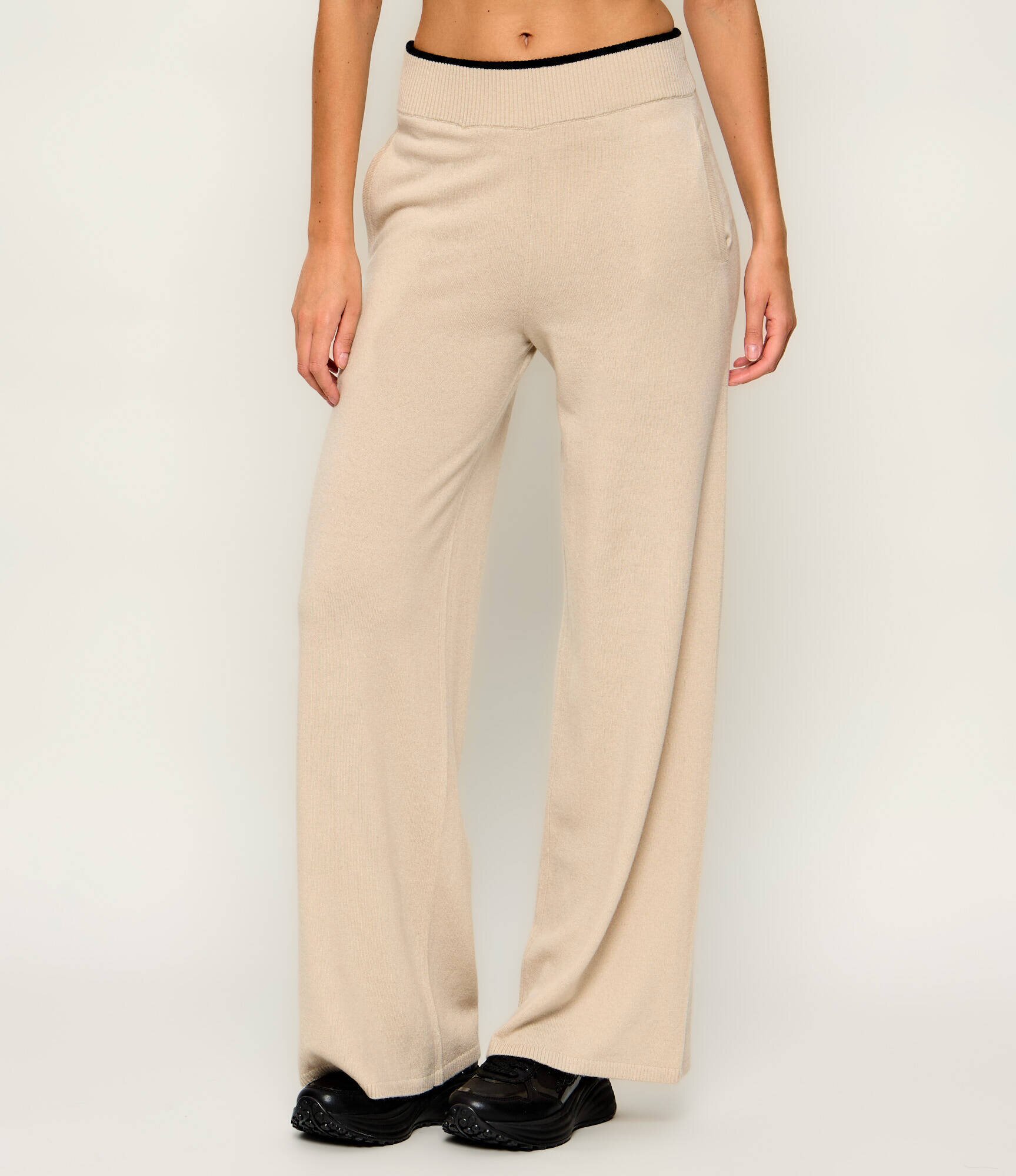 Pinko De lână pantaloni de tricot Siviglia | Loose fit cu adaos de cașmir