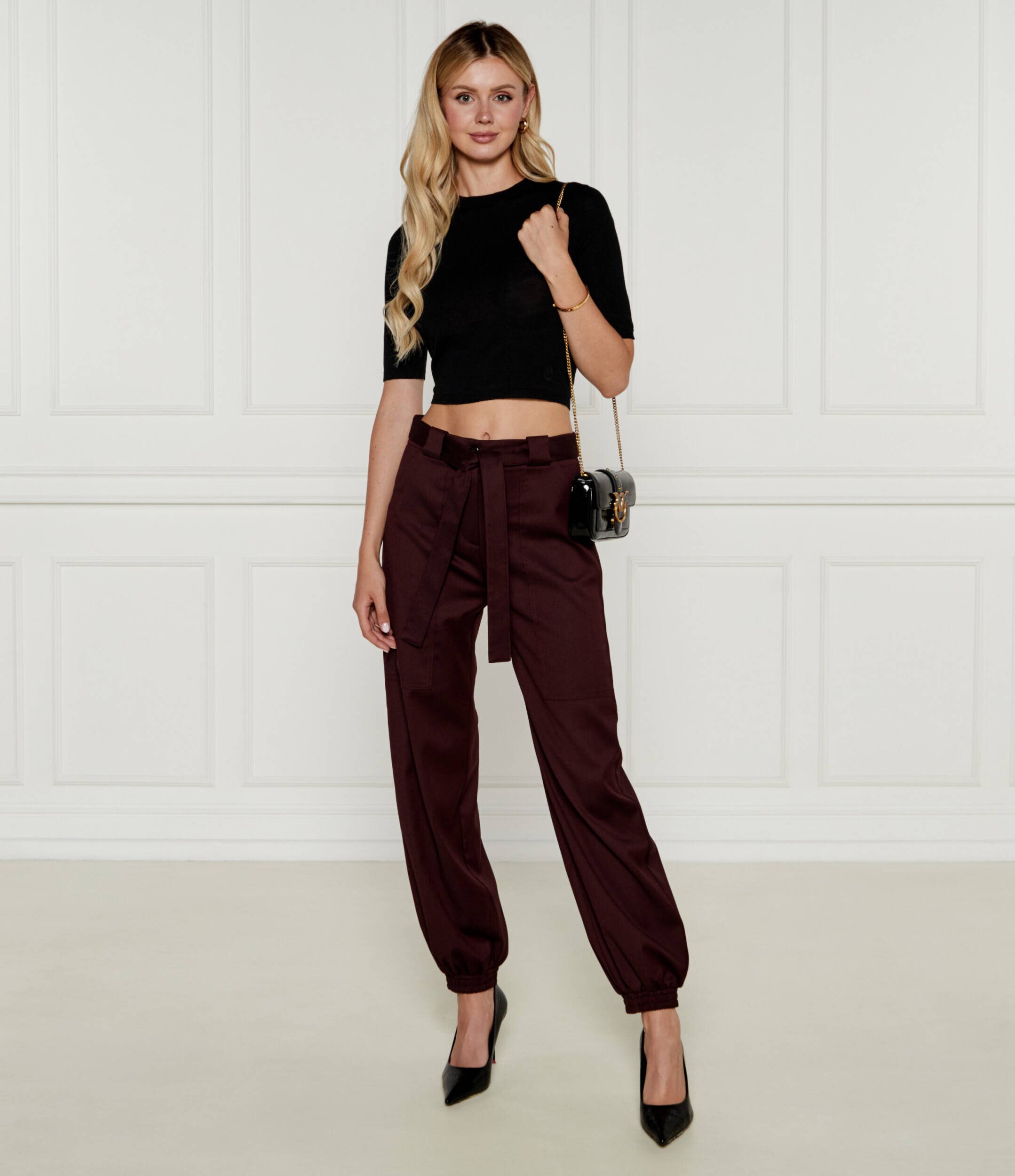 Pinko De lână pulover | Cropped Fit