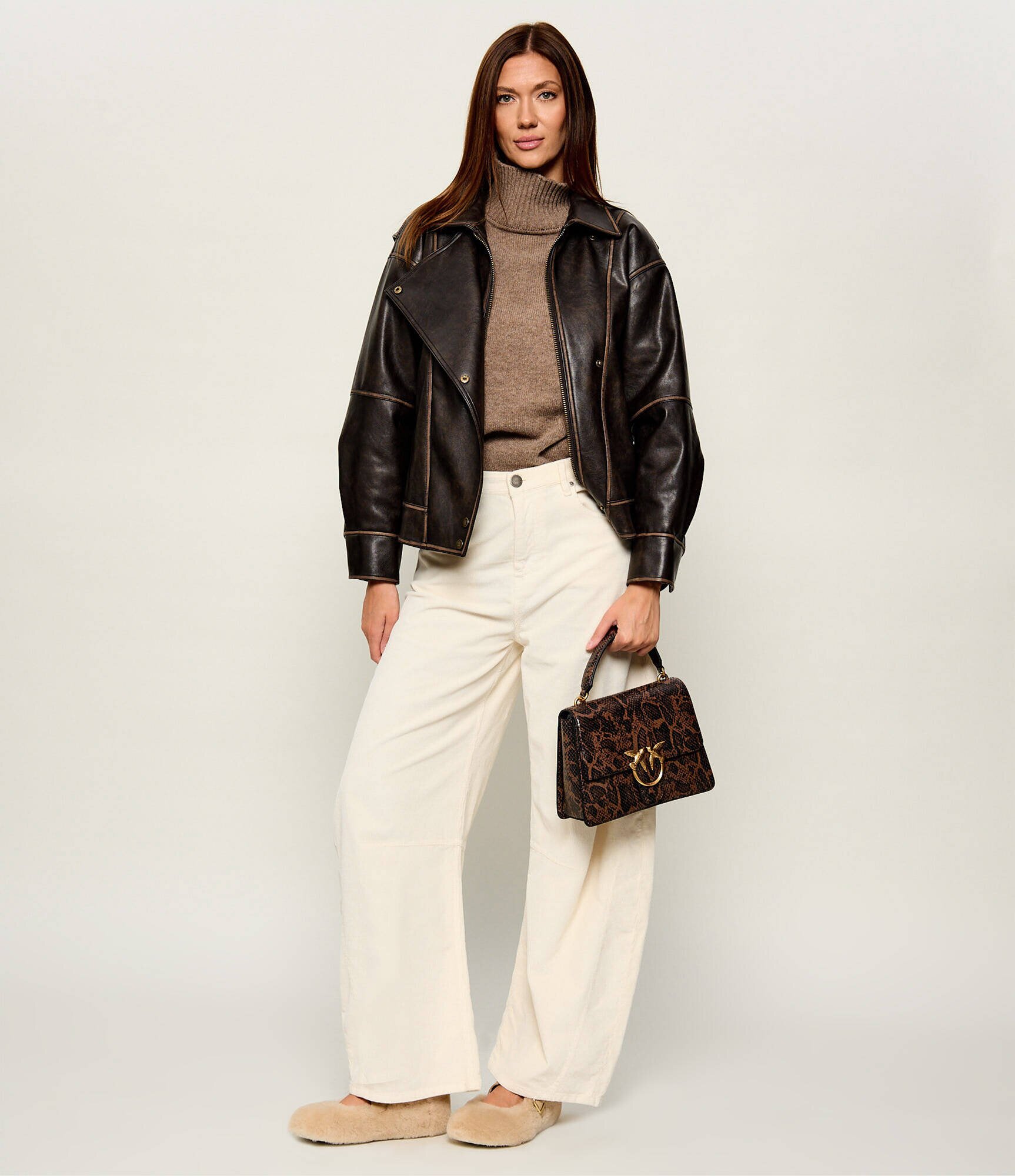 Pinko De piele cufăr Love One top
