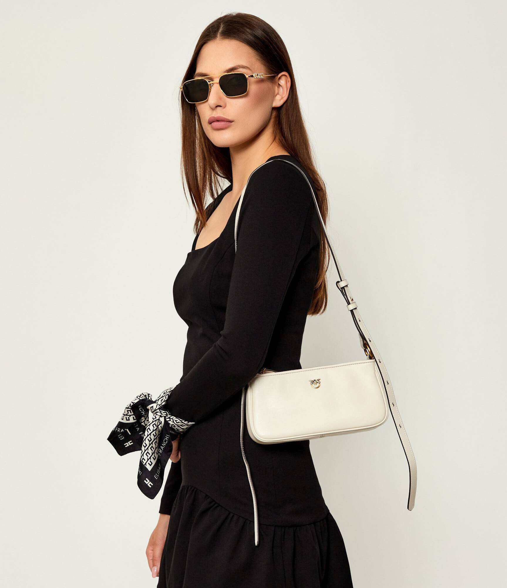 Pinko De piele geantă pe umăr HALF MOON