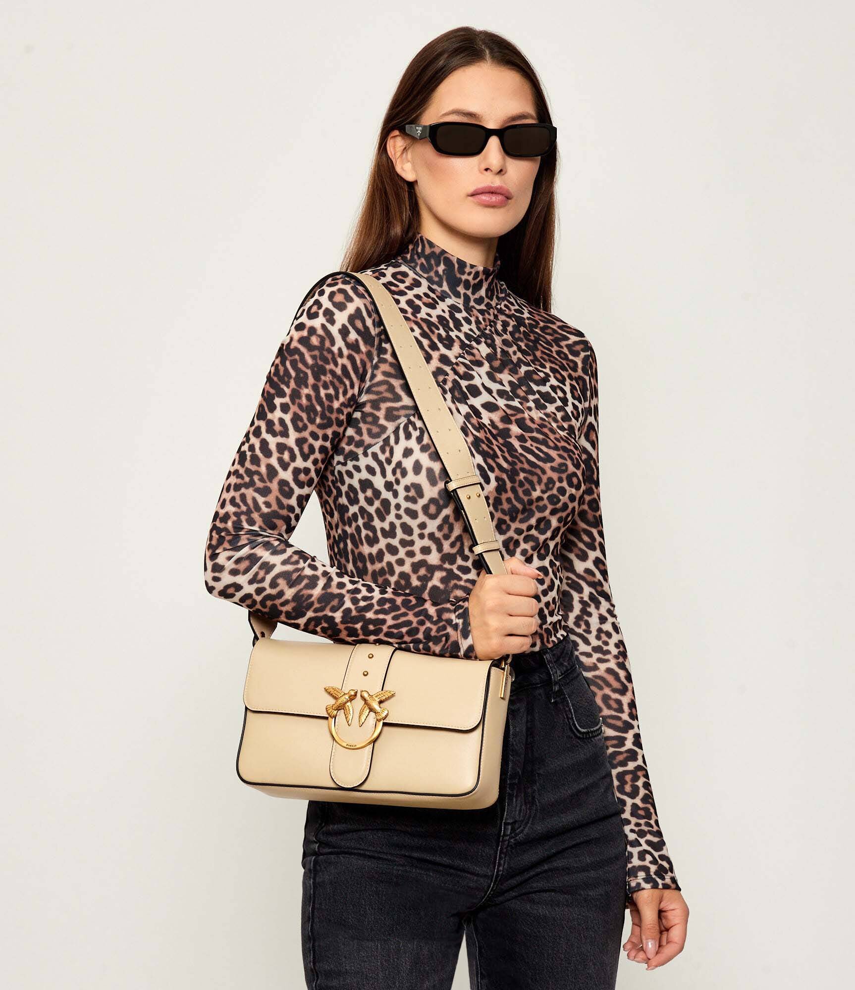 Pinko De piele geantă pe umăr Love One Classic