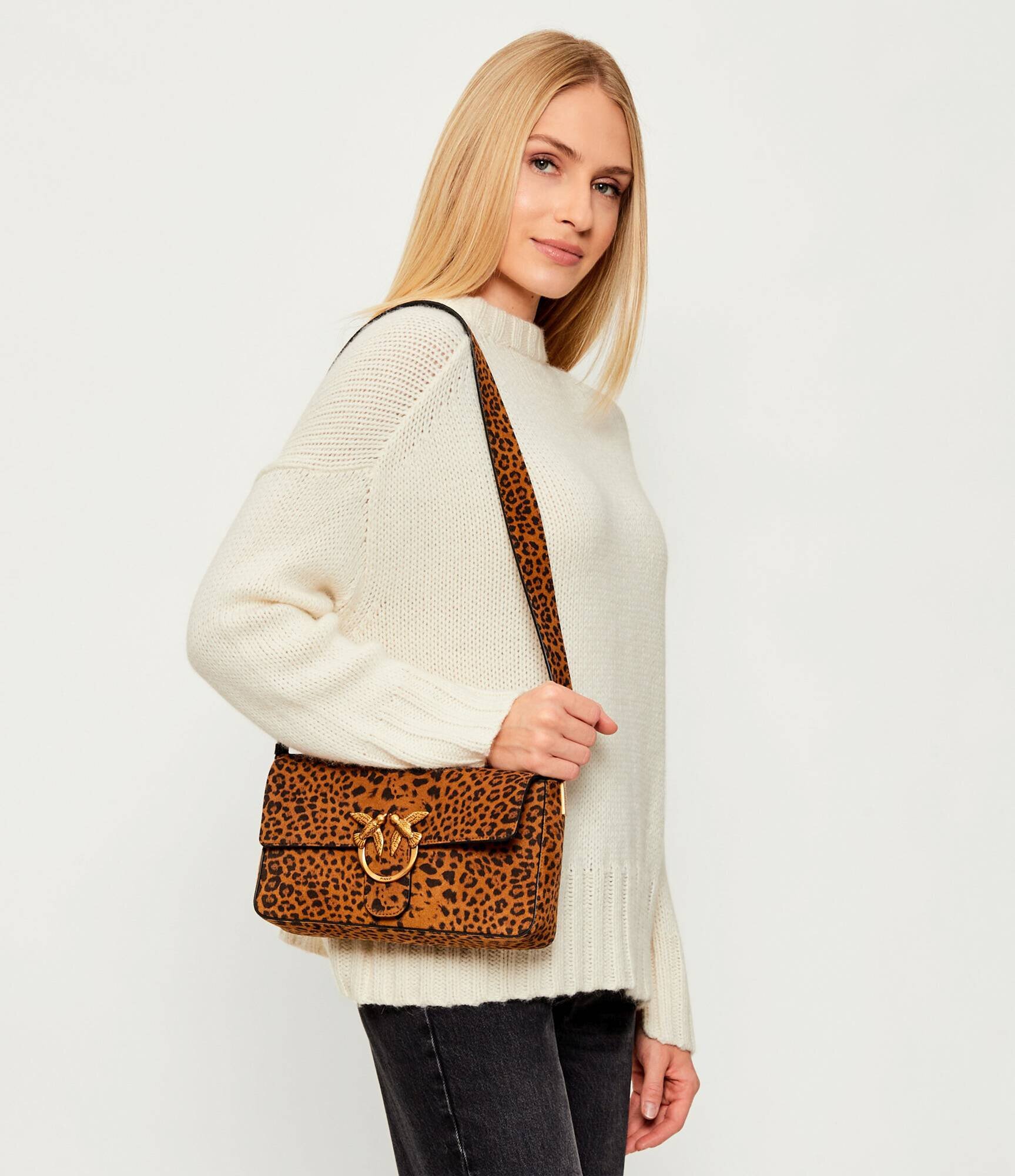 Pinko Geantă poștaș LOVE ONE SLOUCHY CLASSIC | piele întoarsă