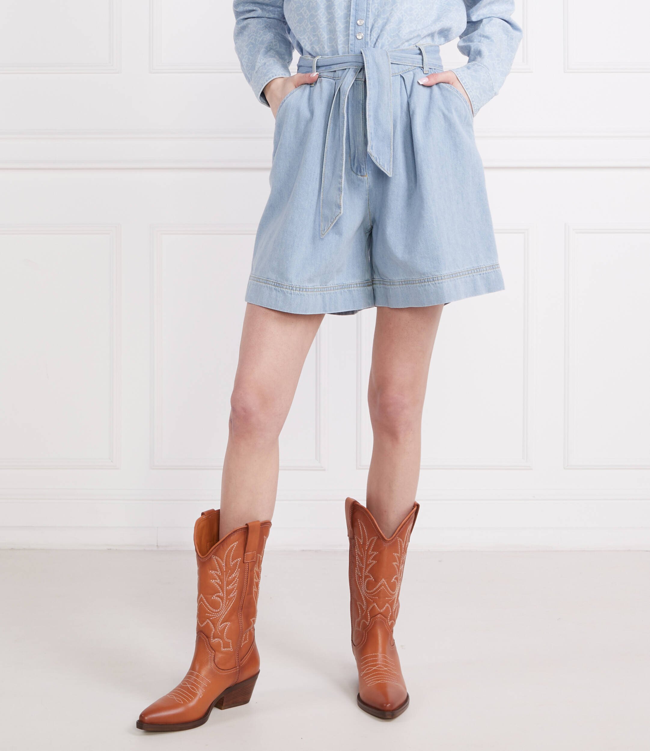 Pinko Pantaloni scurți + curea CIRCUITO | Relaxed fit