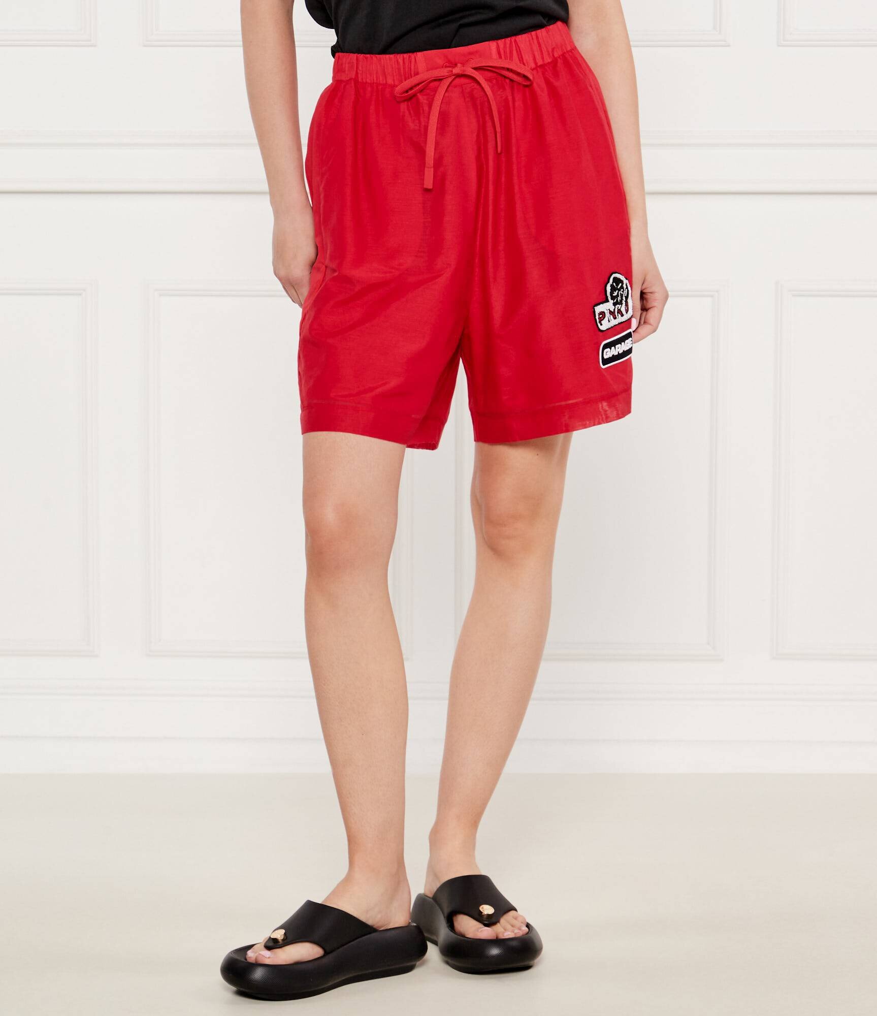 Pinko Pantaloni scurți LEWIS | Relaxed fit cu adaos de mătase