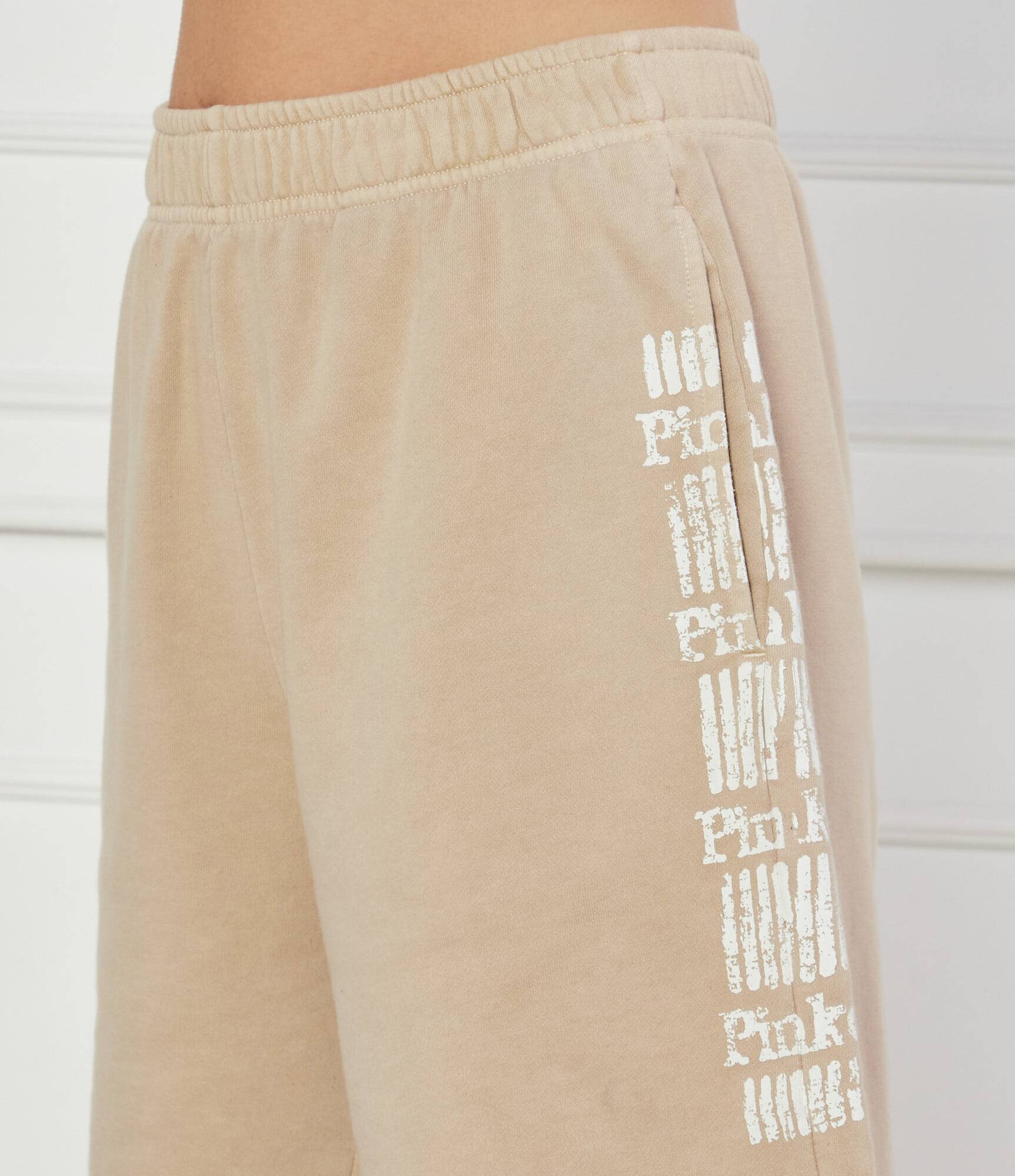 Pinko Pantaloni scurți LIBREVILLE | Regular Fit