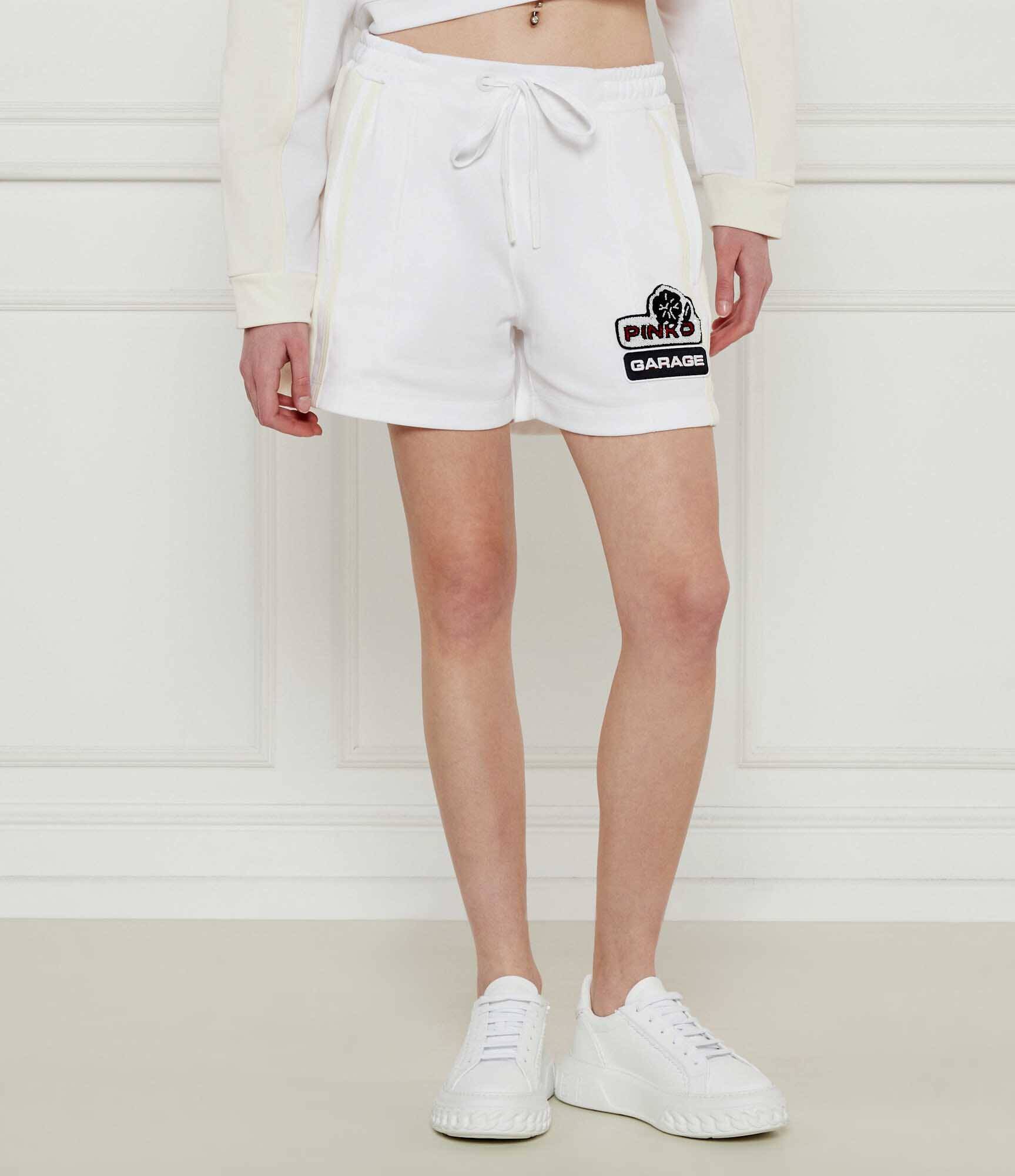 Pinko Pantaloni scurți Max | regular fit