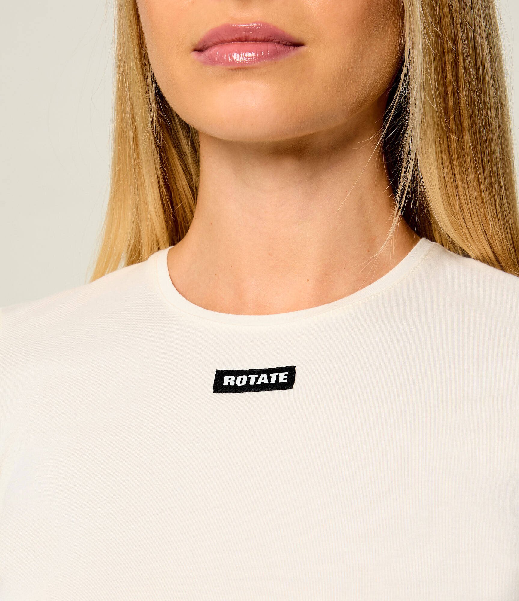 ROTATE Tricou | Slim Fit