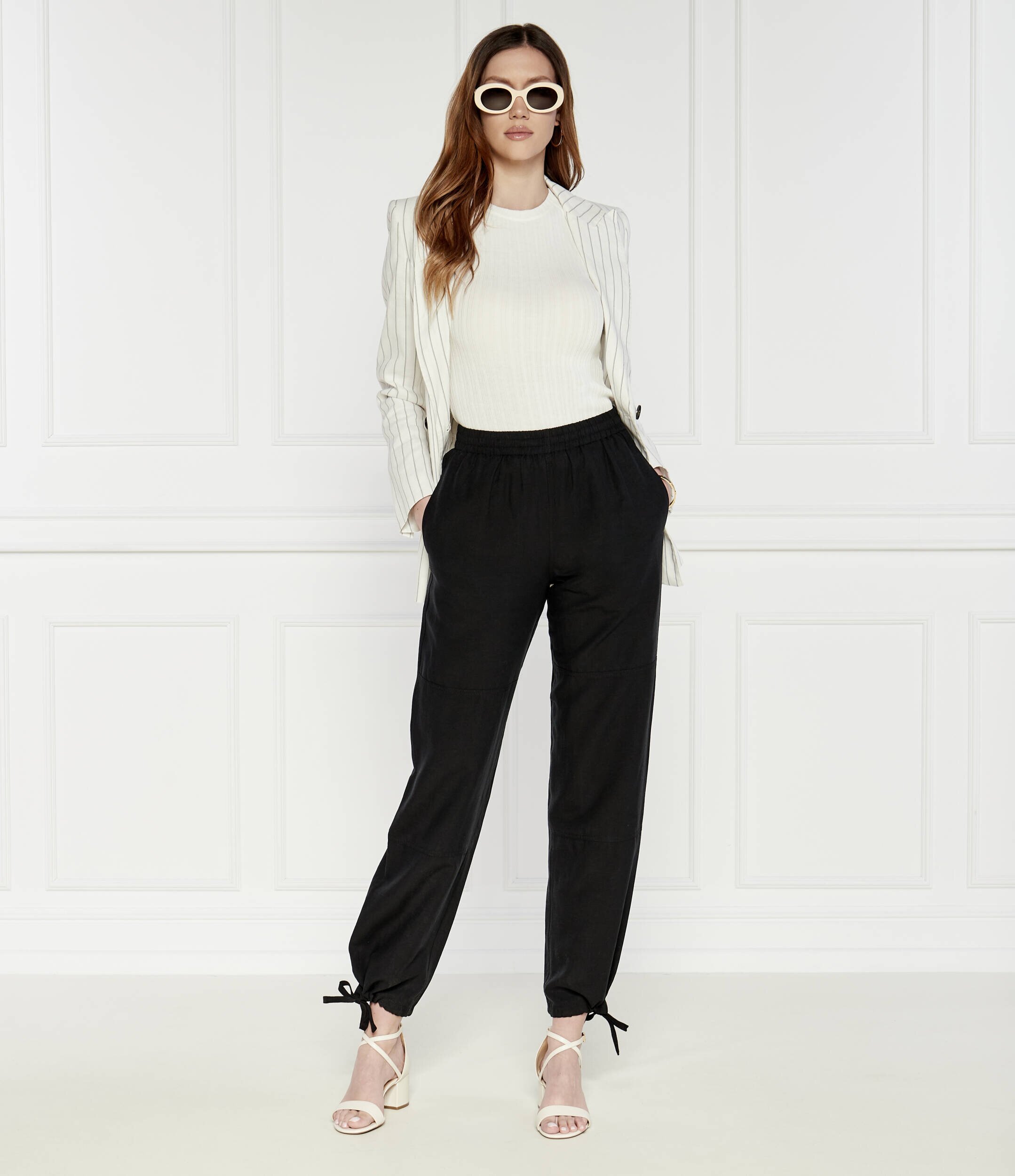 Samsøe Samsøe Pantaloni Sagira | Relaxed fit | cu adaos de in