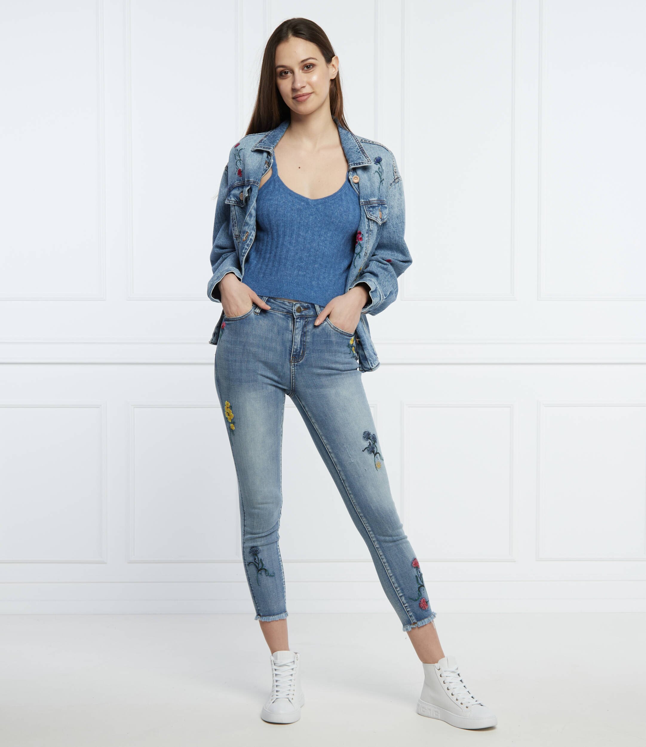 Silvian Heach De lână top DALENES | Cropped Fit