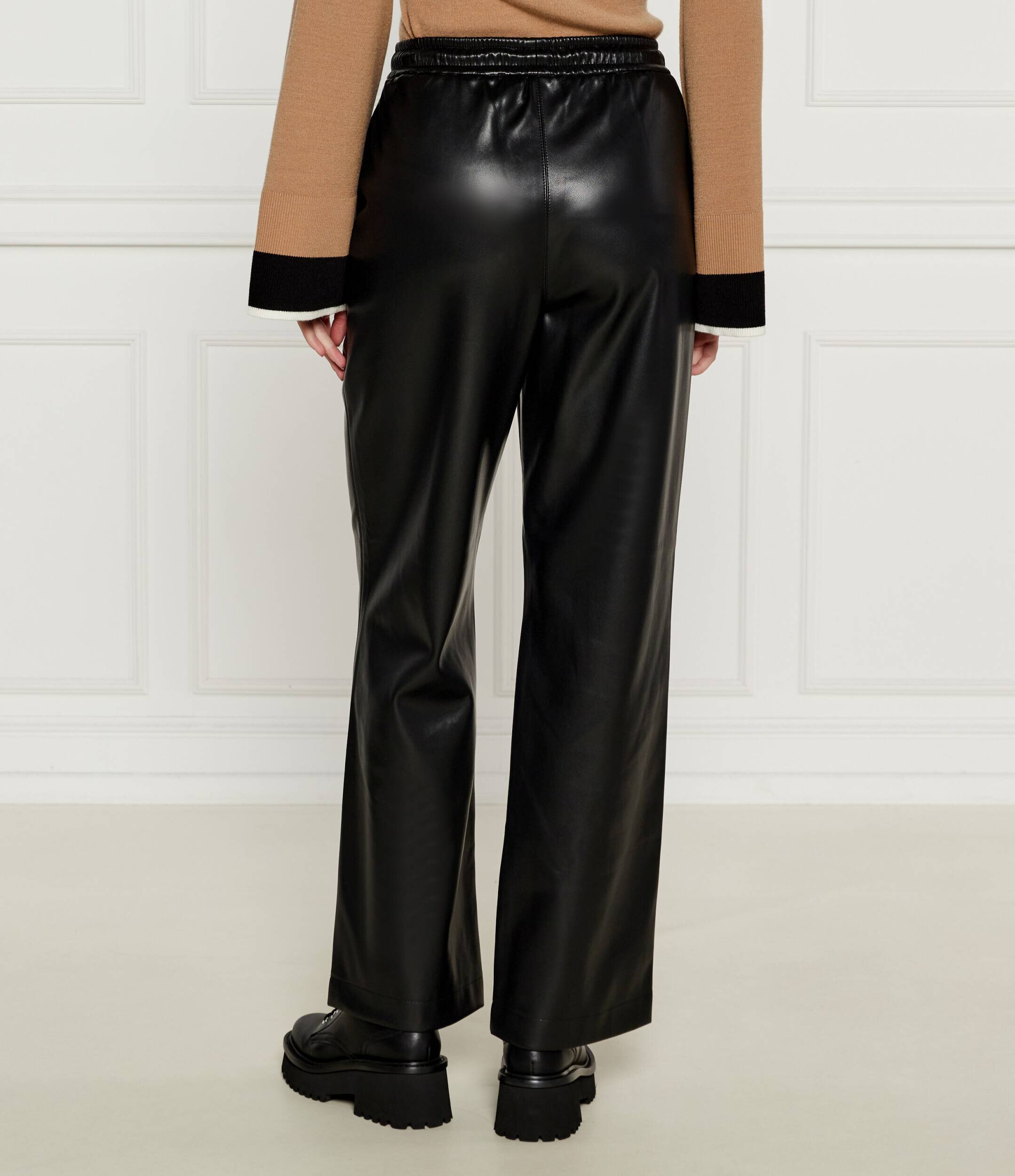 Silvian Heach Pantaloni | flare fit