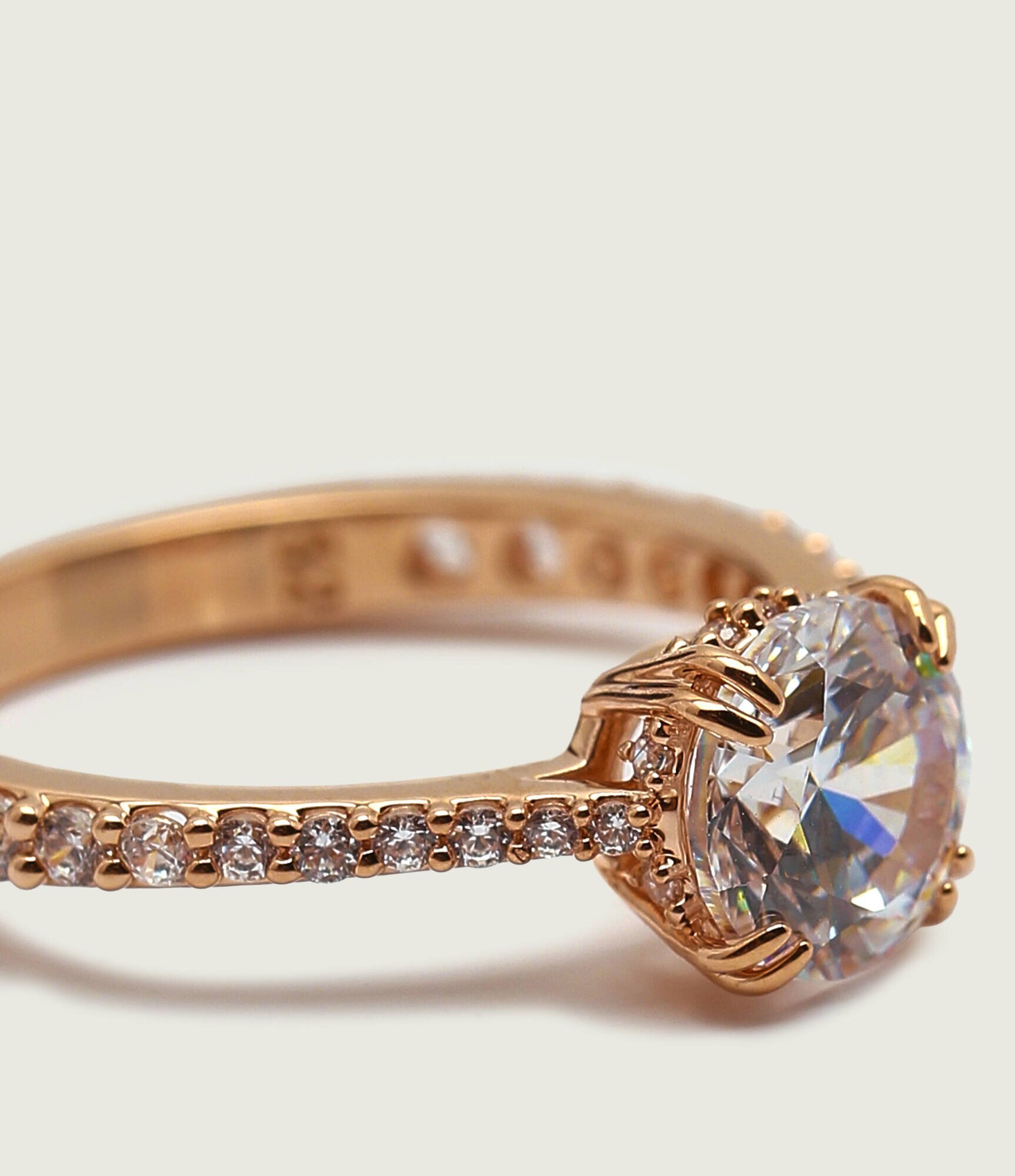 Swarovski Inel