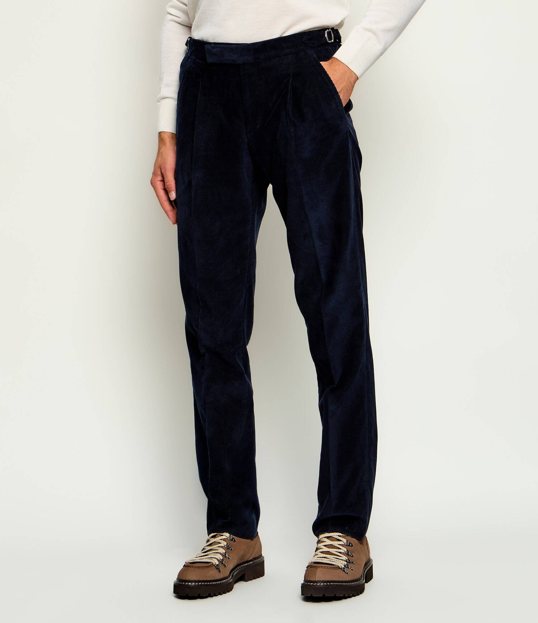 Tombolini Pantaloni | Tapered fit | catifea reiată