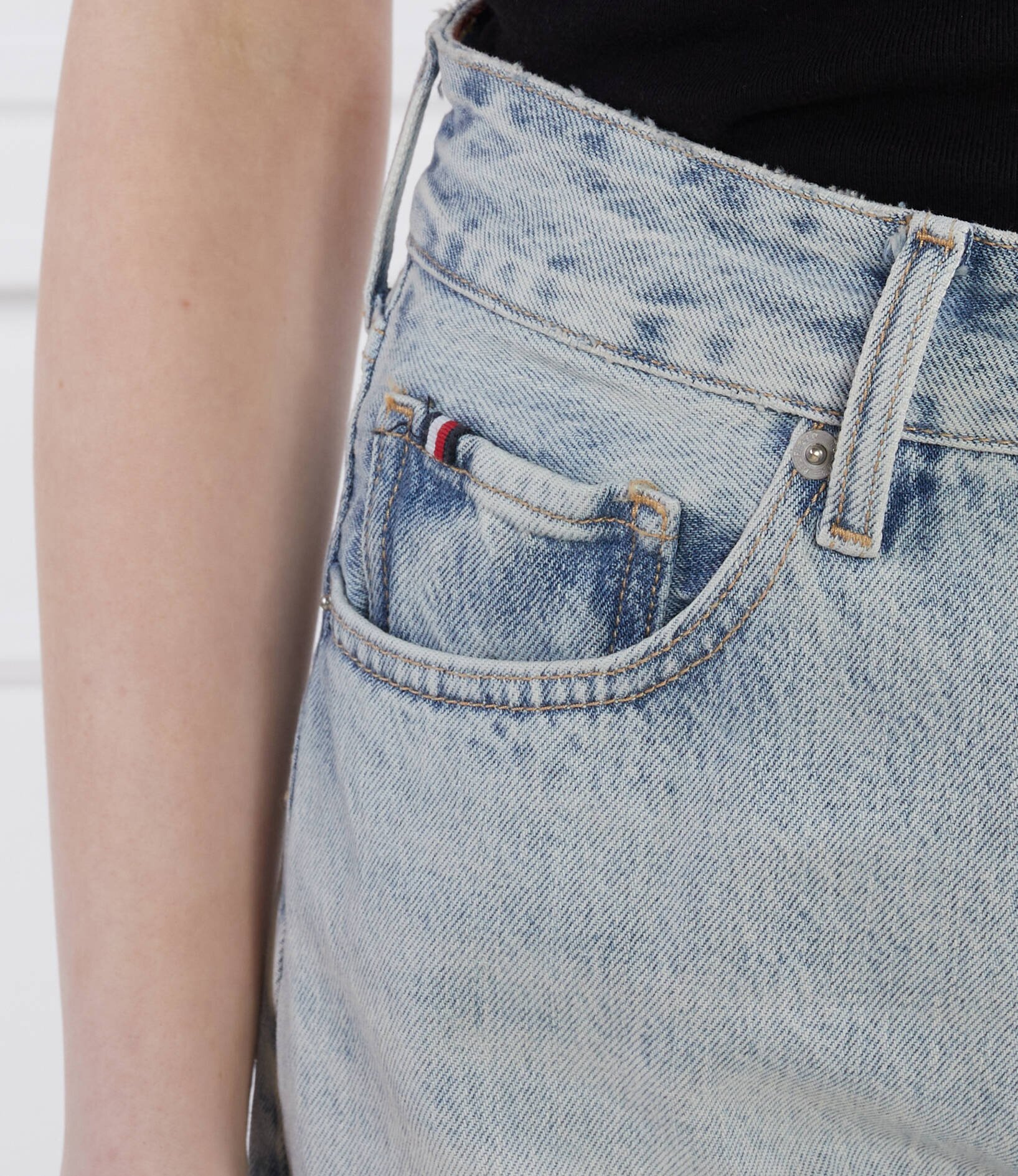 Tommy Hilfiger Blugi LOOSE | Straight fit