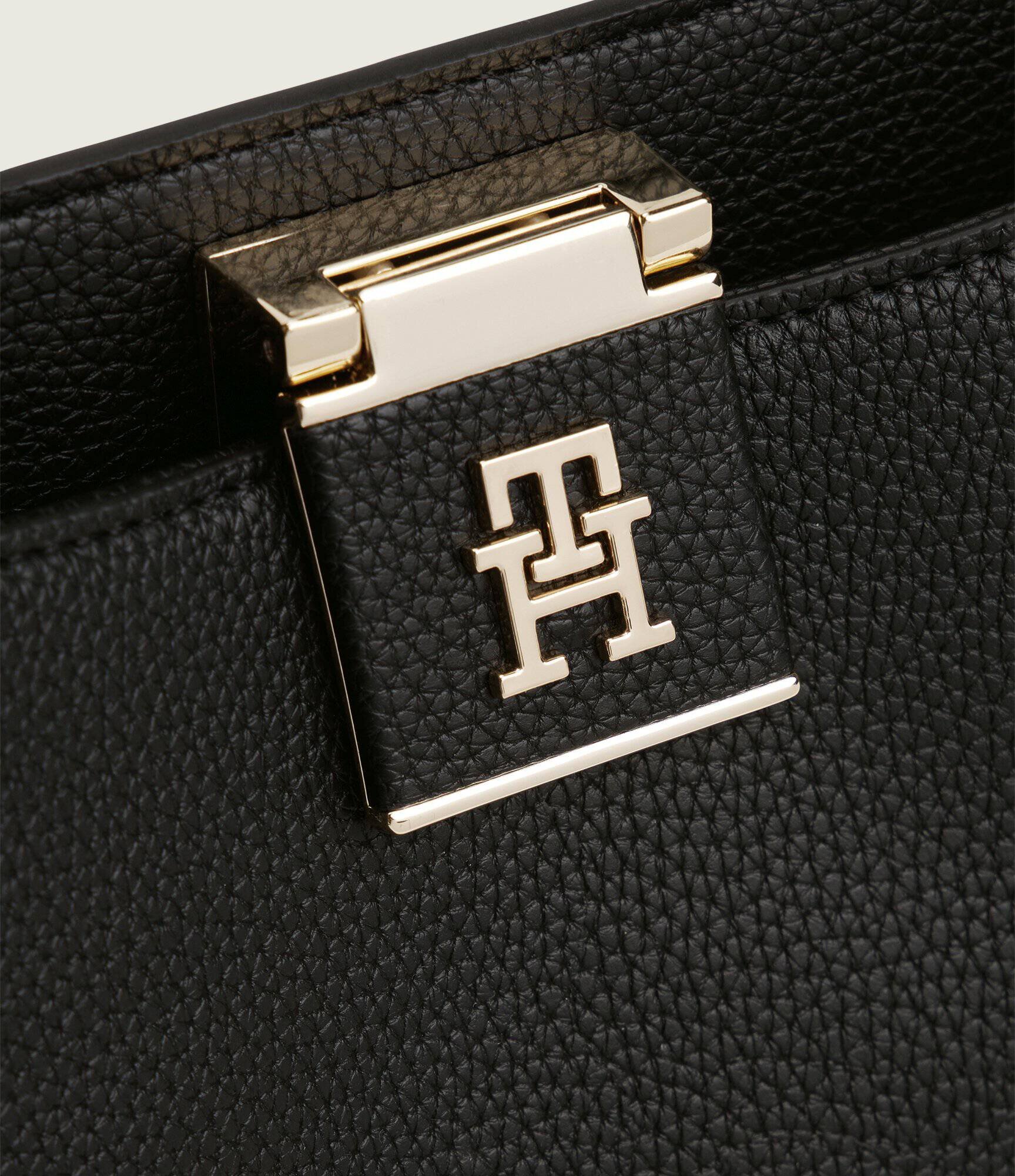 Tommy Hilfiger Cufăr