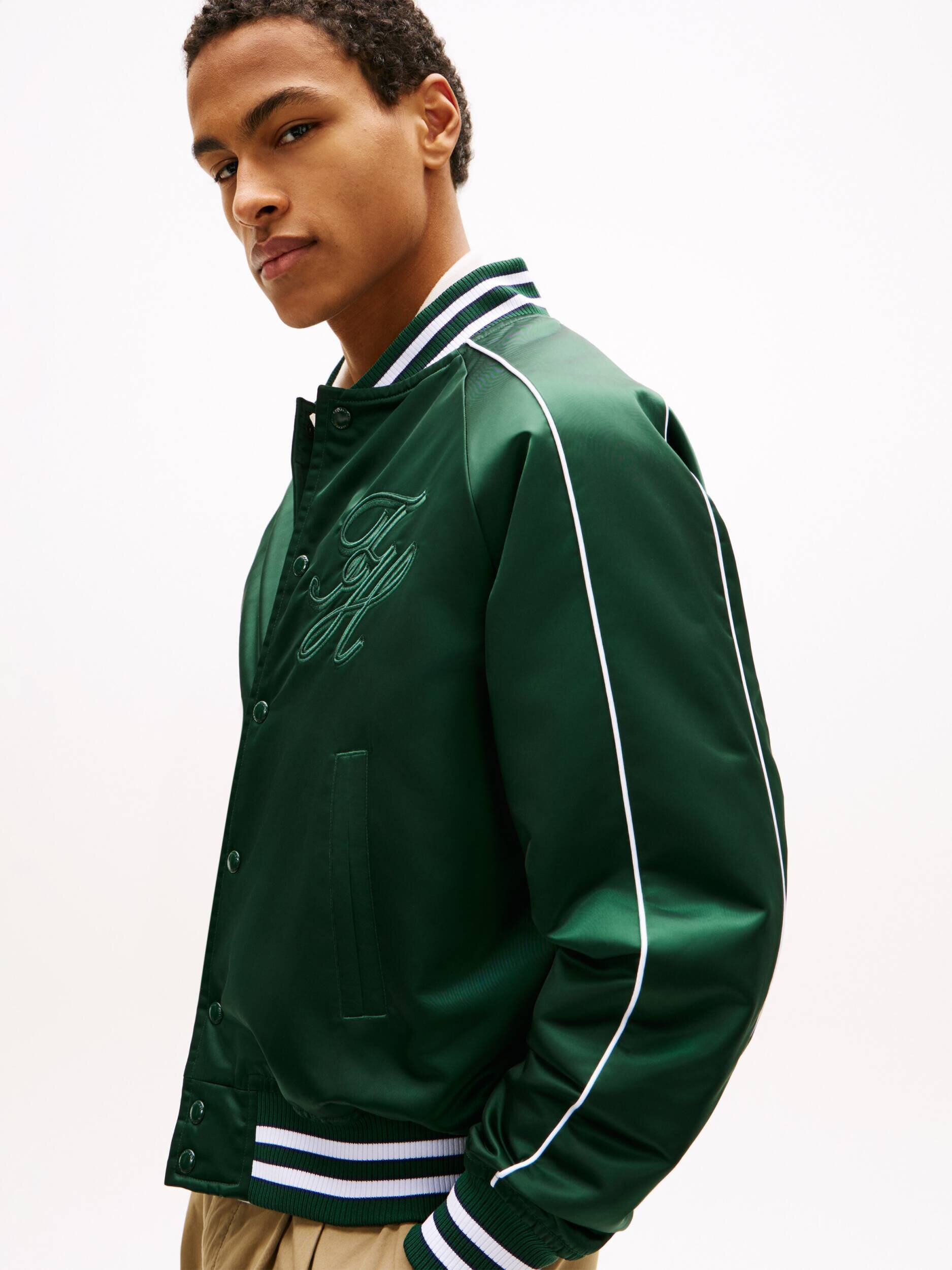Tommy Hilfiger De satin geacă bomber VARSITY | Loose fit