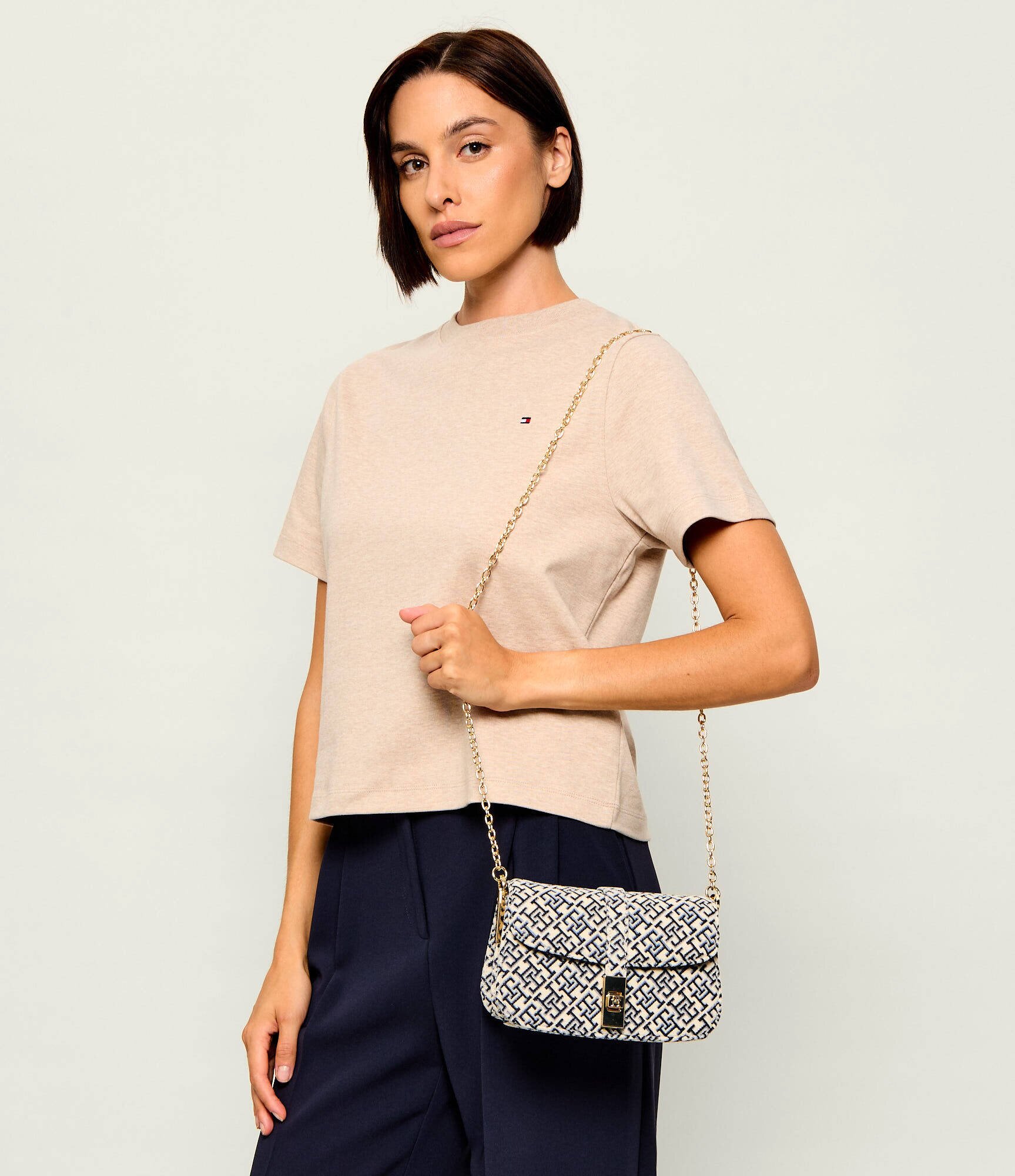 Tommy Hilfiger Geantă poștaș Heritage Chain