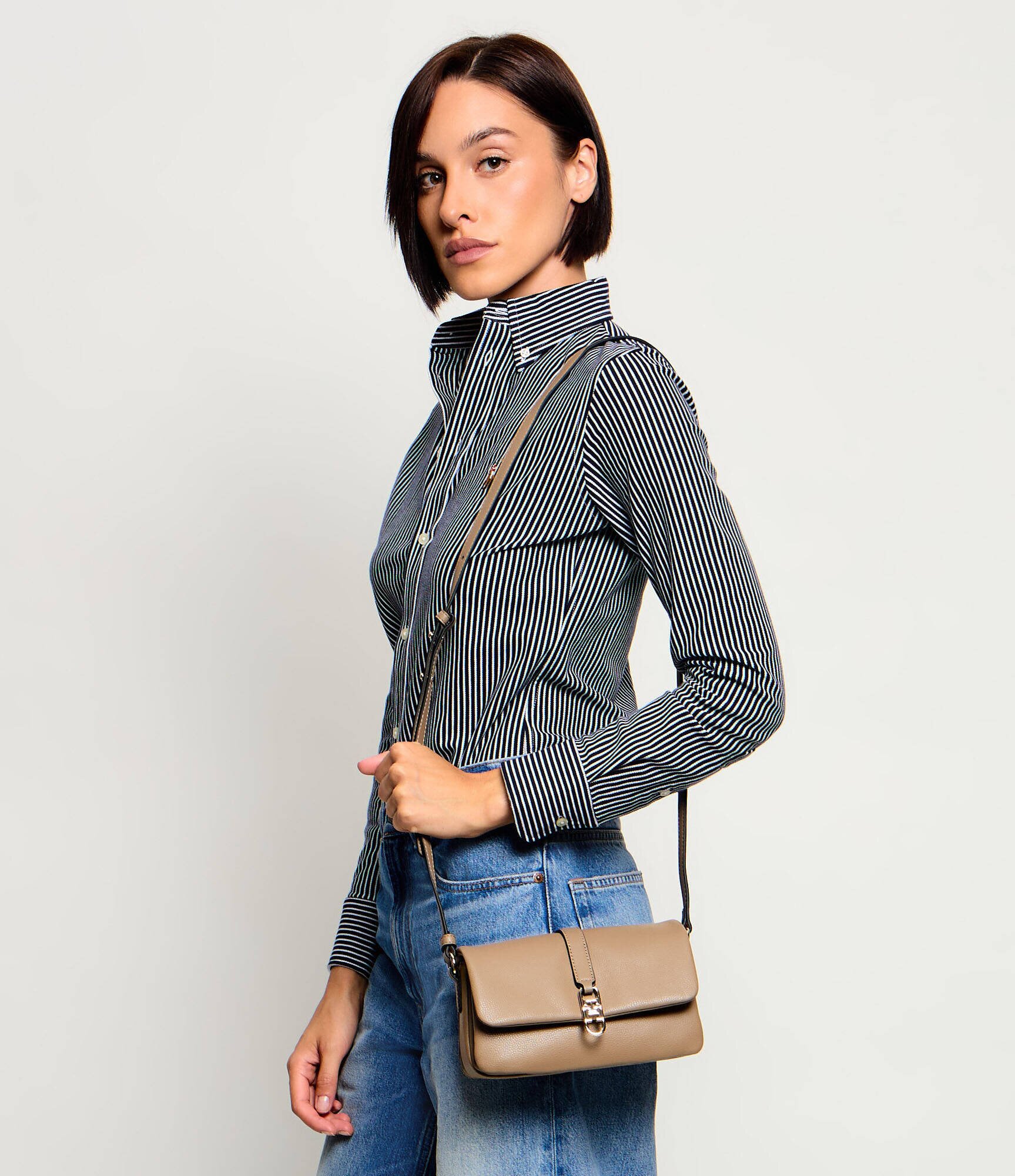 Tommy Hilfiger Geantă poștaș Libre