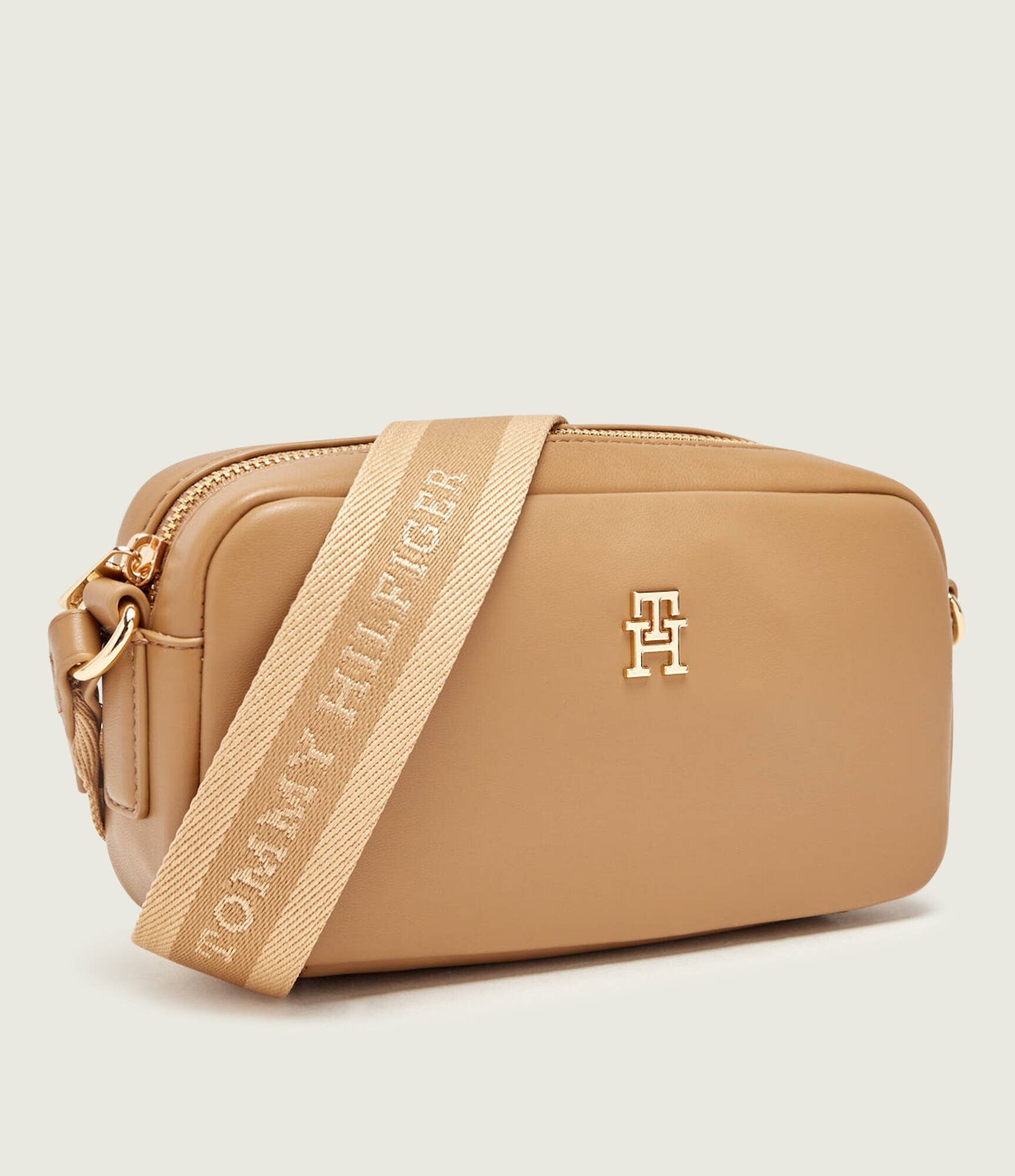 Tommy Hilfiger Geantă poștaș TH ESSENTIAL