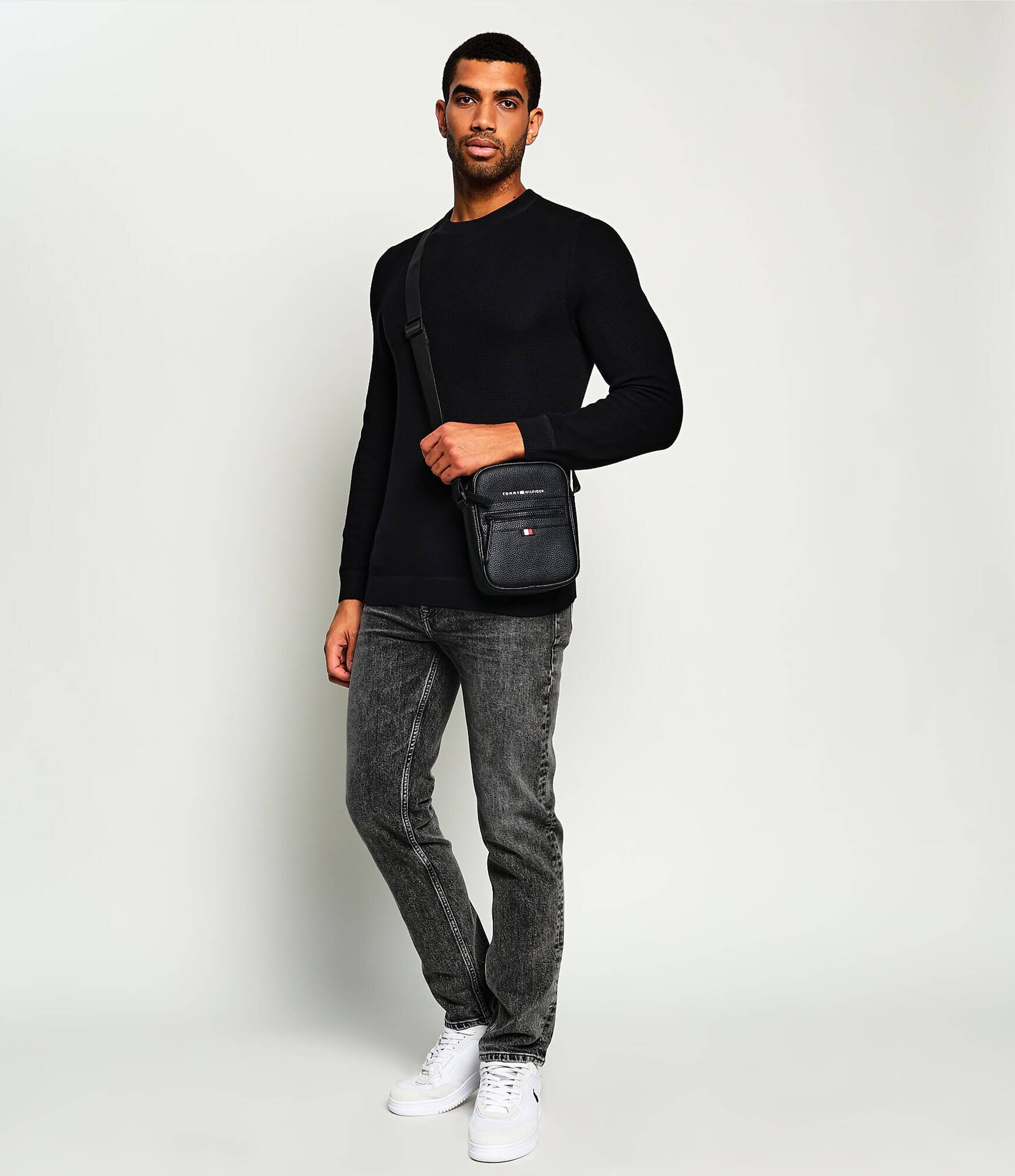 Tommy Hilfiger Geantă reporter ESSENTIAL PU MINI RE