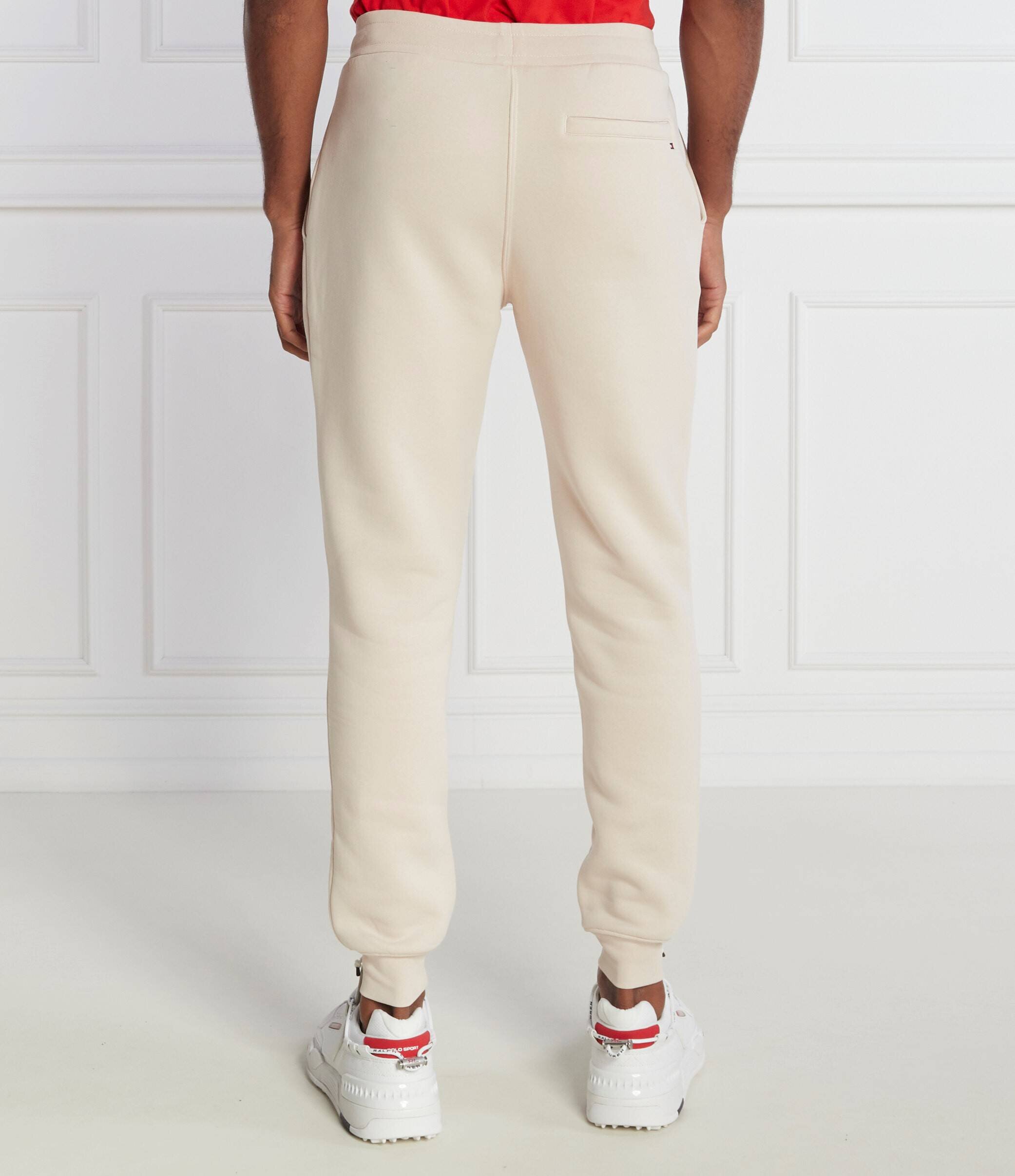 Tommy Hilfiger Pantaloni de trening MONOTYPE ROUNDALL | Regular Fit