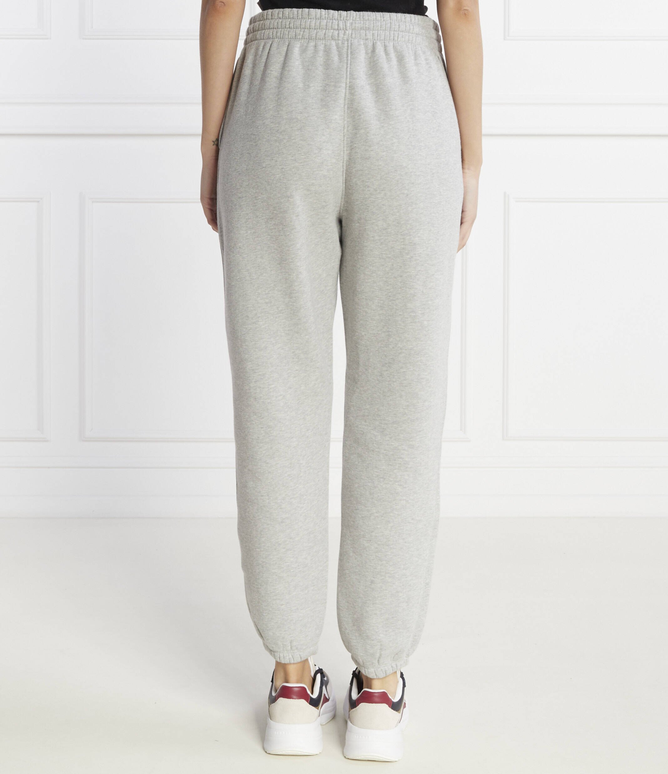 Tommy Hilfiger Pantaloni de trening VARSITY FLOCK | Relaxed fit