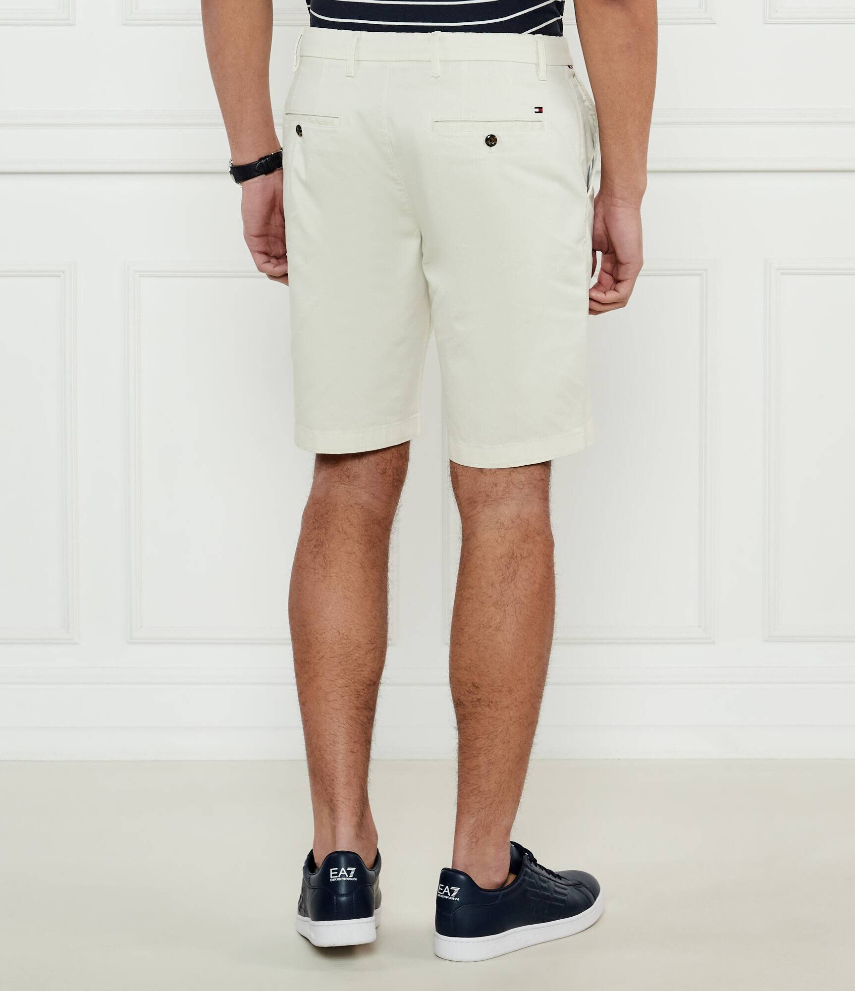Tommy Hilfiger Pantaloni scurți chino | Loose fit