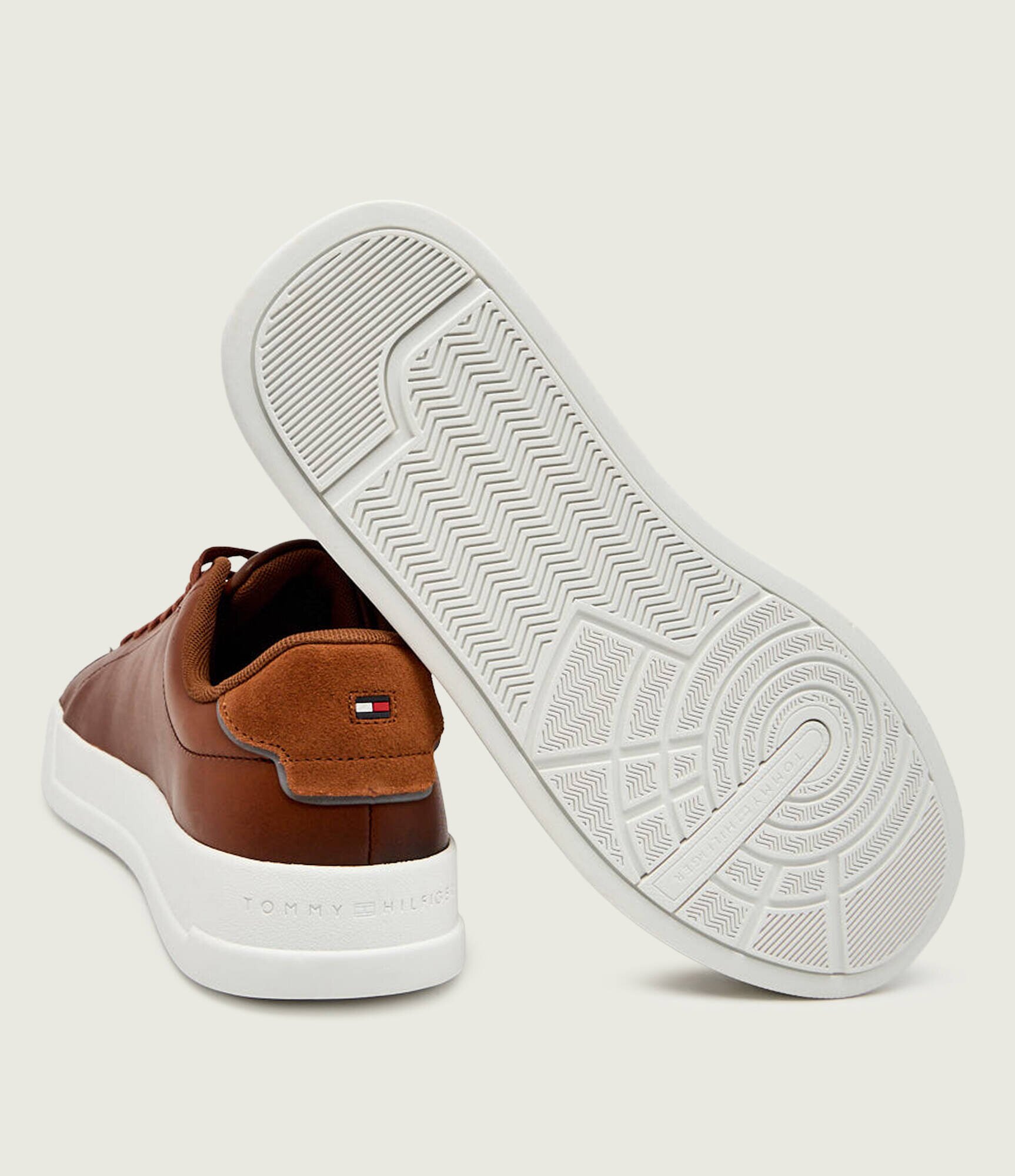 Tommy Hilfiger Teniși din piele