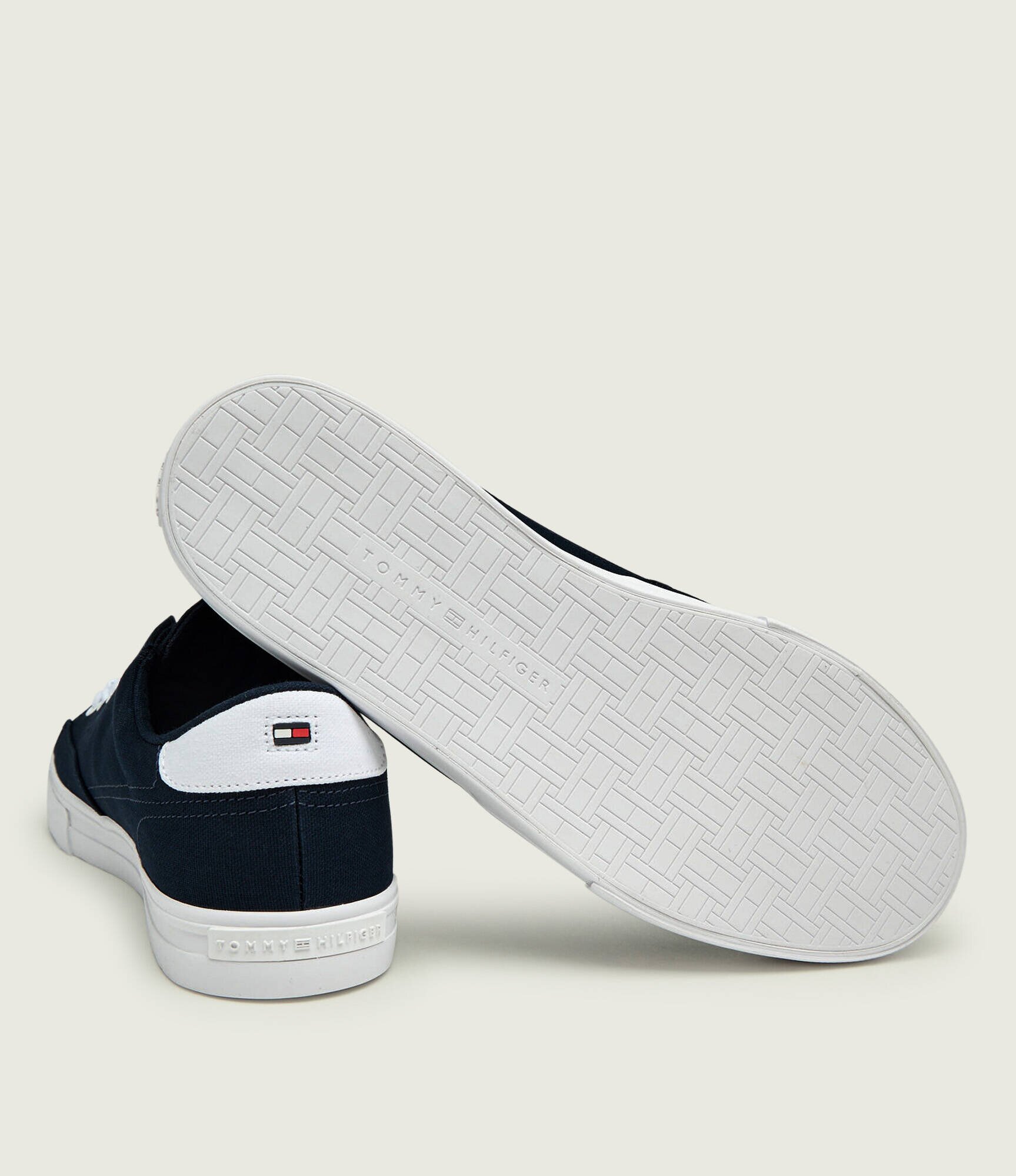 Tommy Hilfiger Teniși Vulc Core