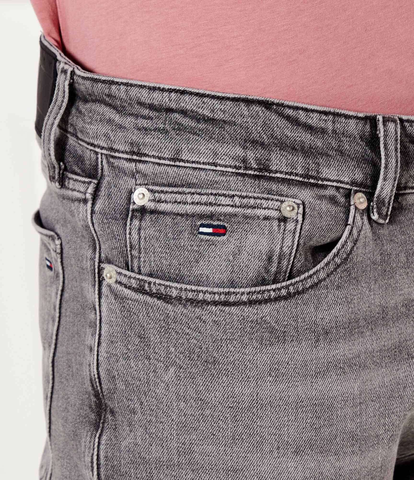 Tommy Jeans Blugi Austin | Tapered fit