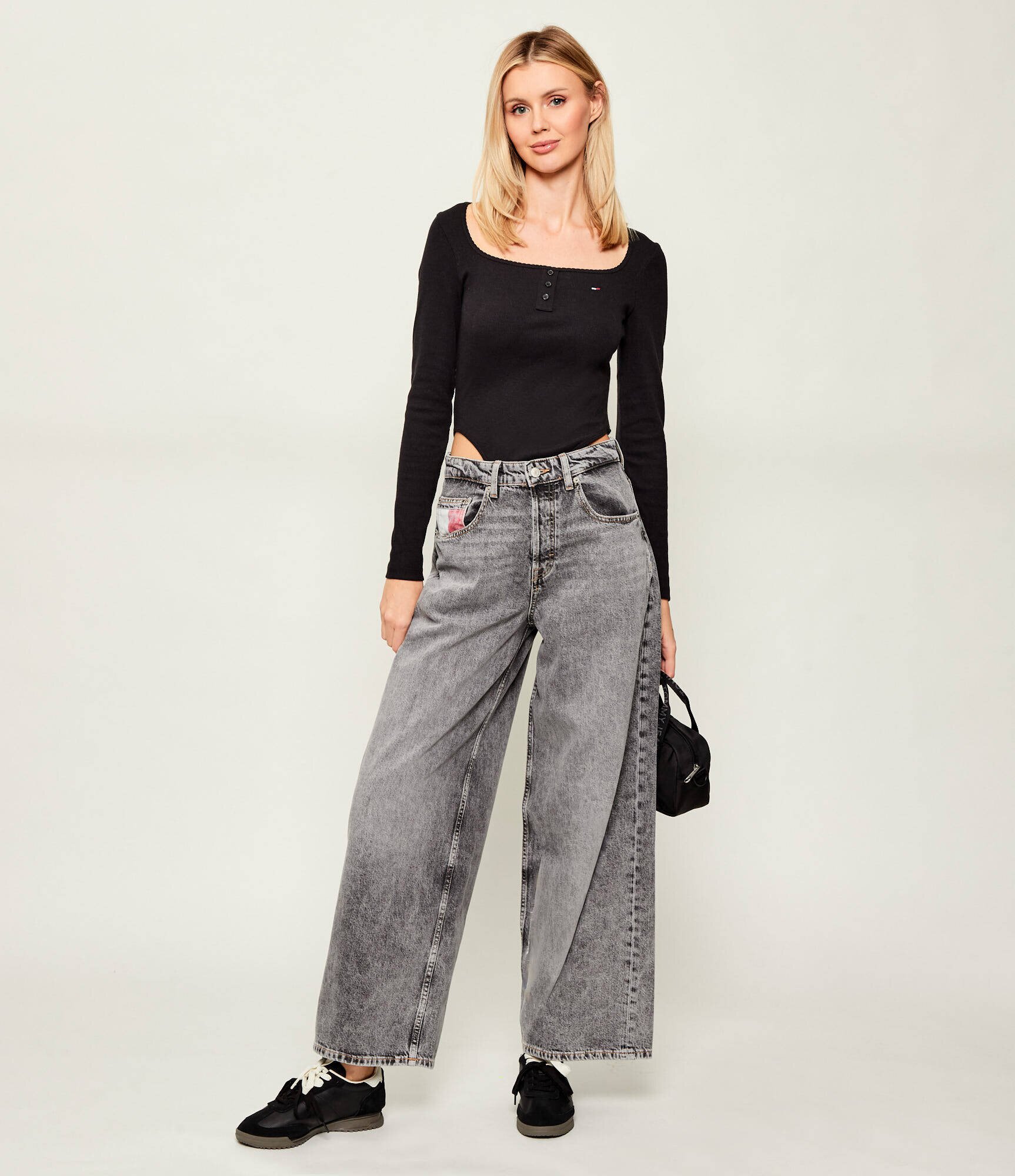 Tommy Jeans Body | Slim Fit