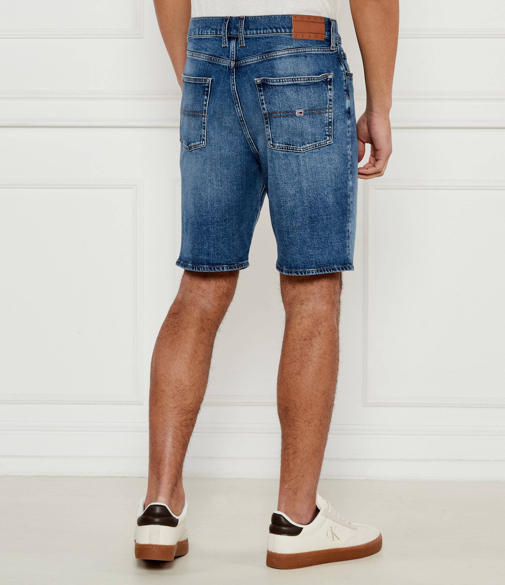 Tommy Jeans De blugi pantaloni scurți ISAAC | Relaxed fit
