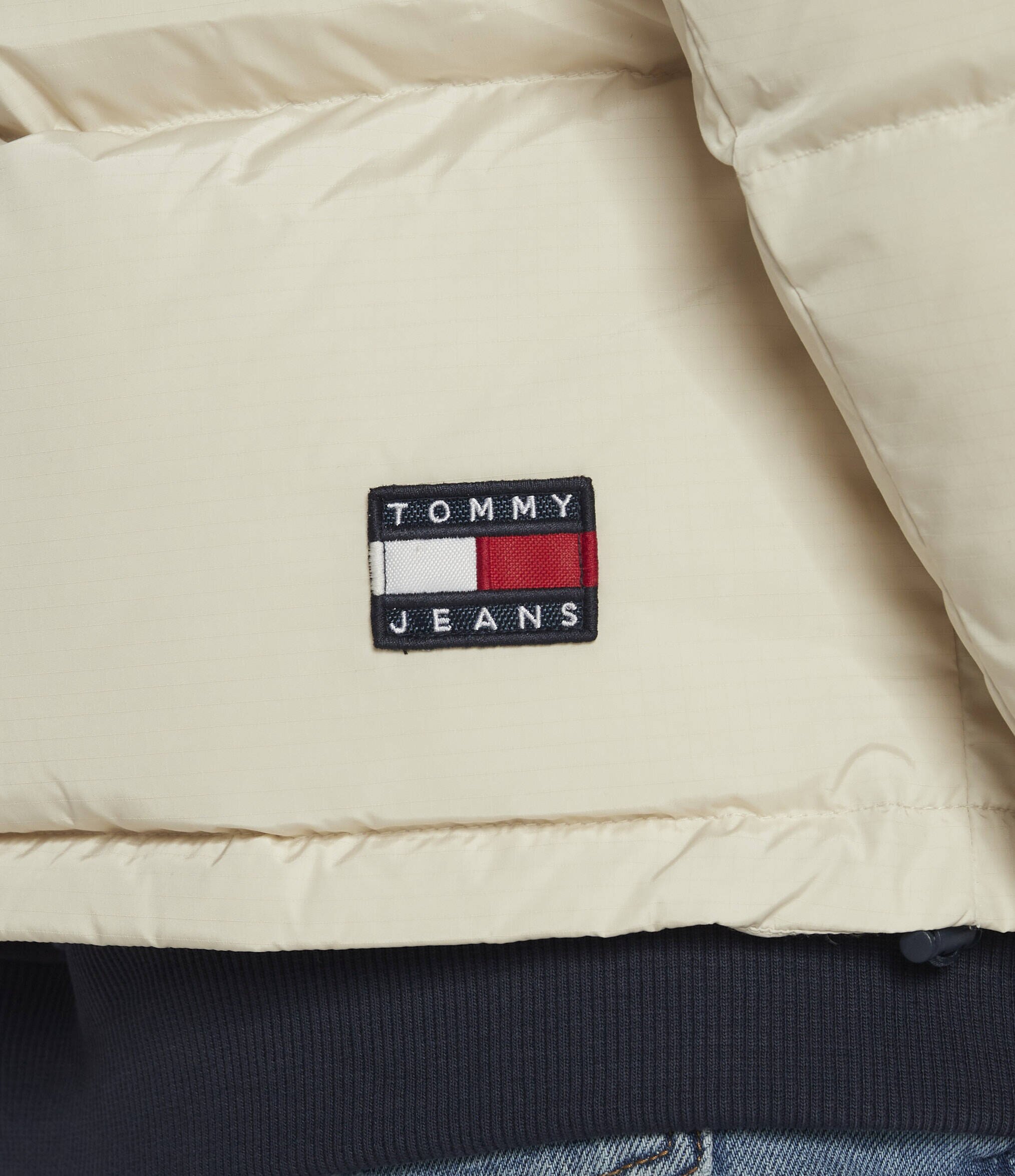 Tommy Jeans De puf geacă | Regular Fit