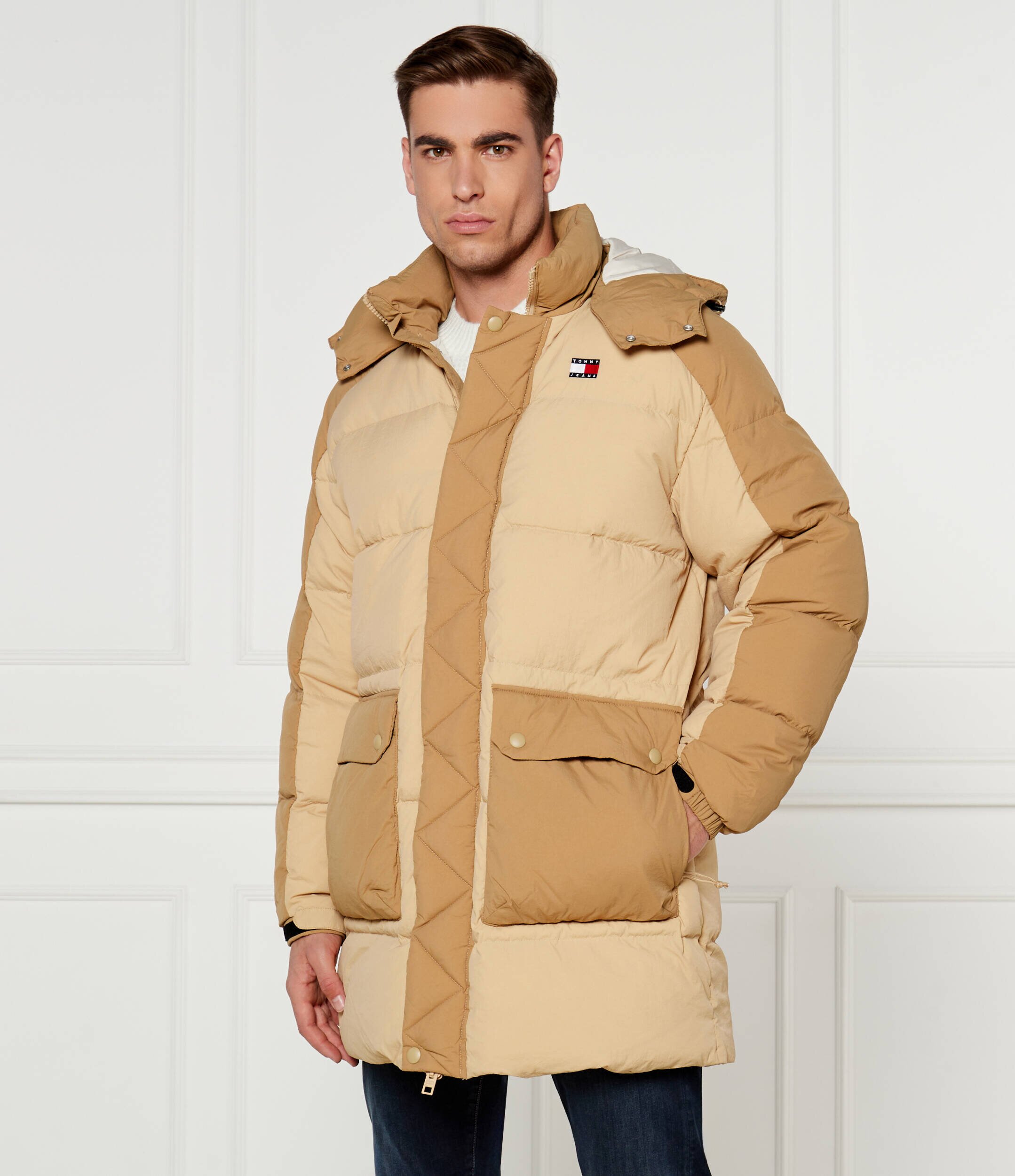 Tommy Jeans De puf geacă | Regular Fit