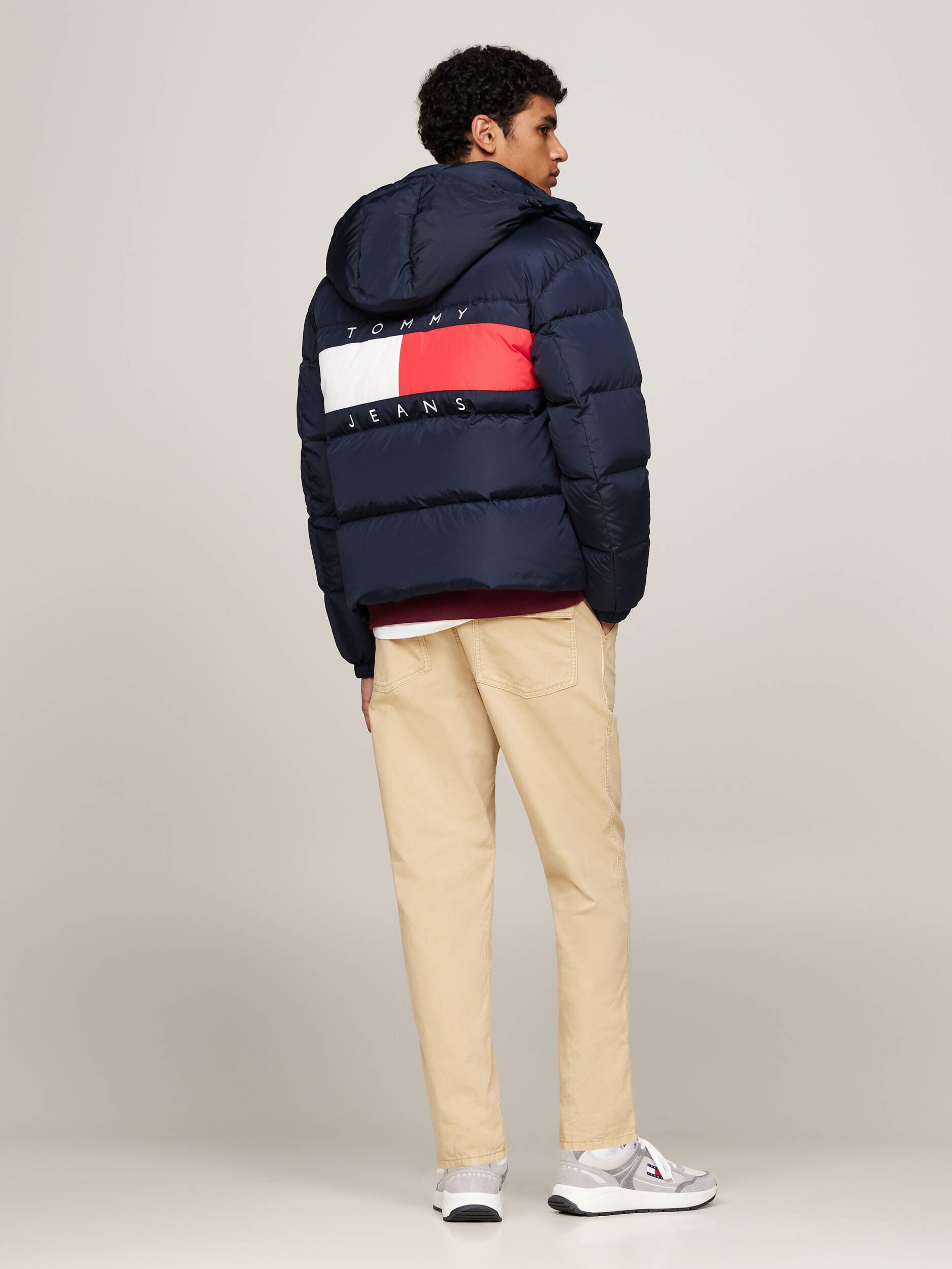 Tommy Jeans De puf geacă | Regular Fit
