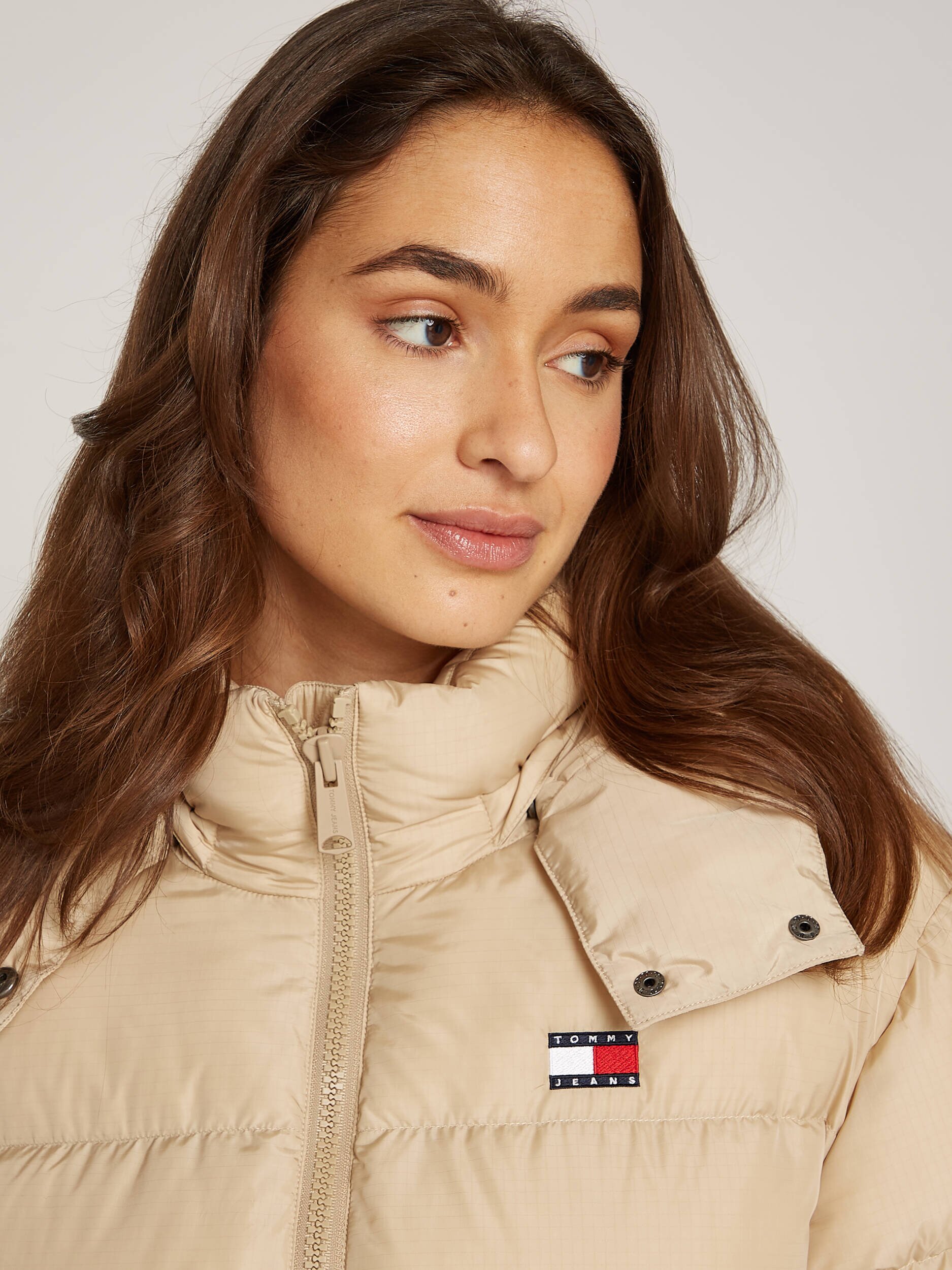 Tommy Jeans De puf geacă | Regular Fit
