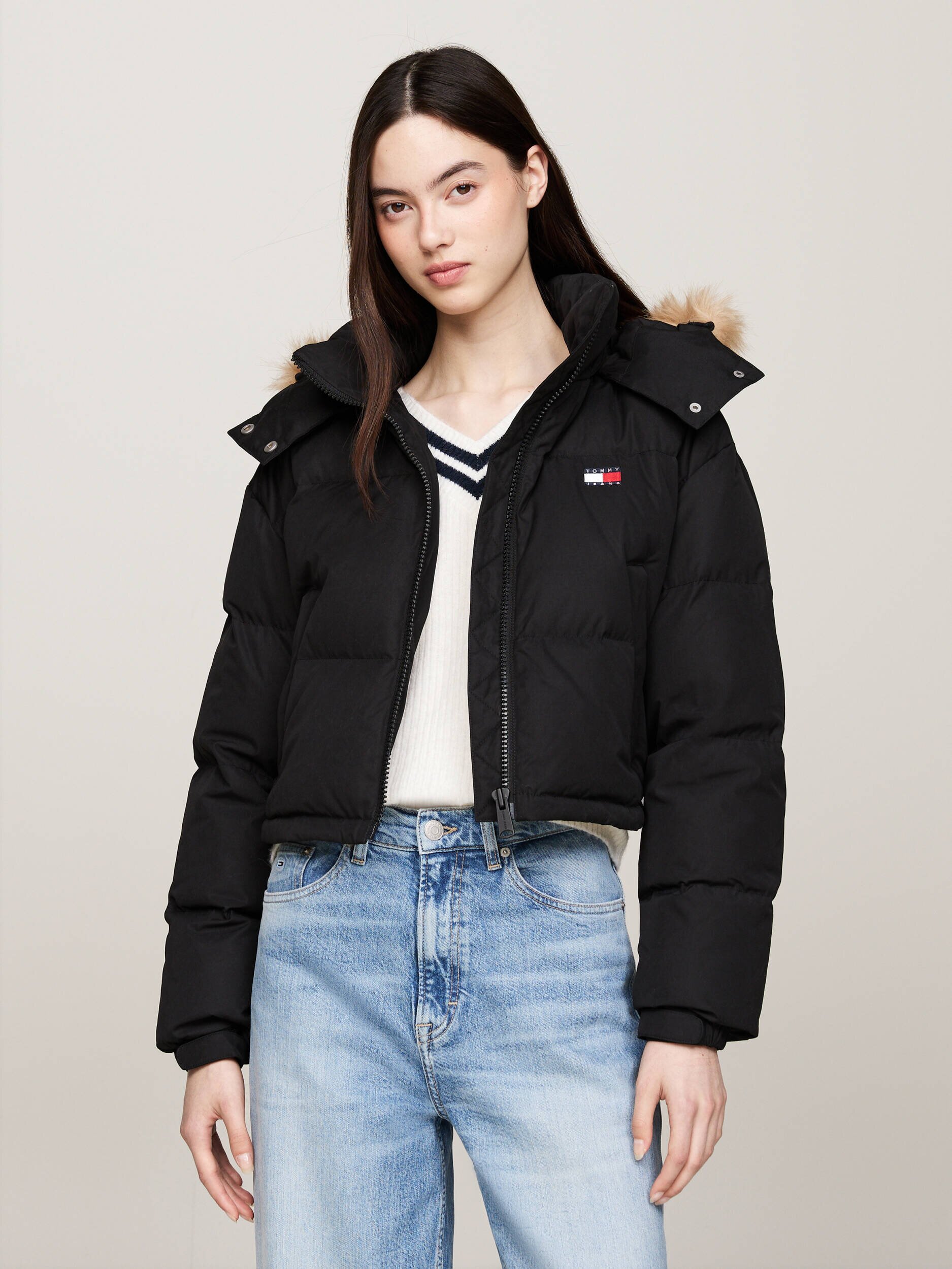 Tommy Jeans Geacă de puf Alaska | Cropped Fit