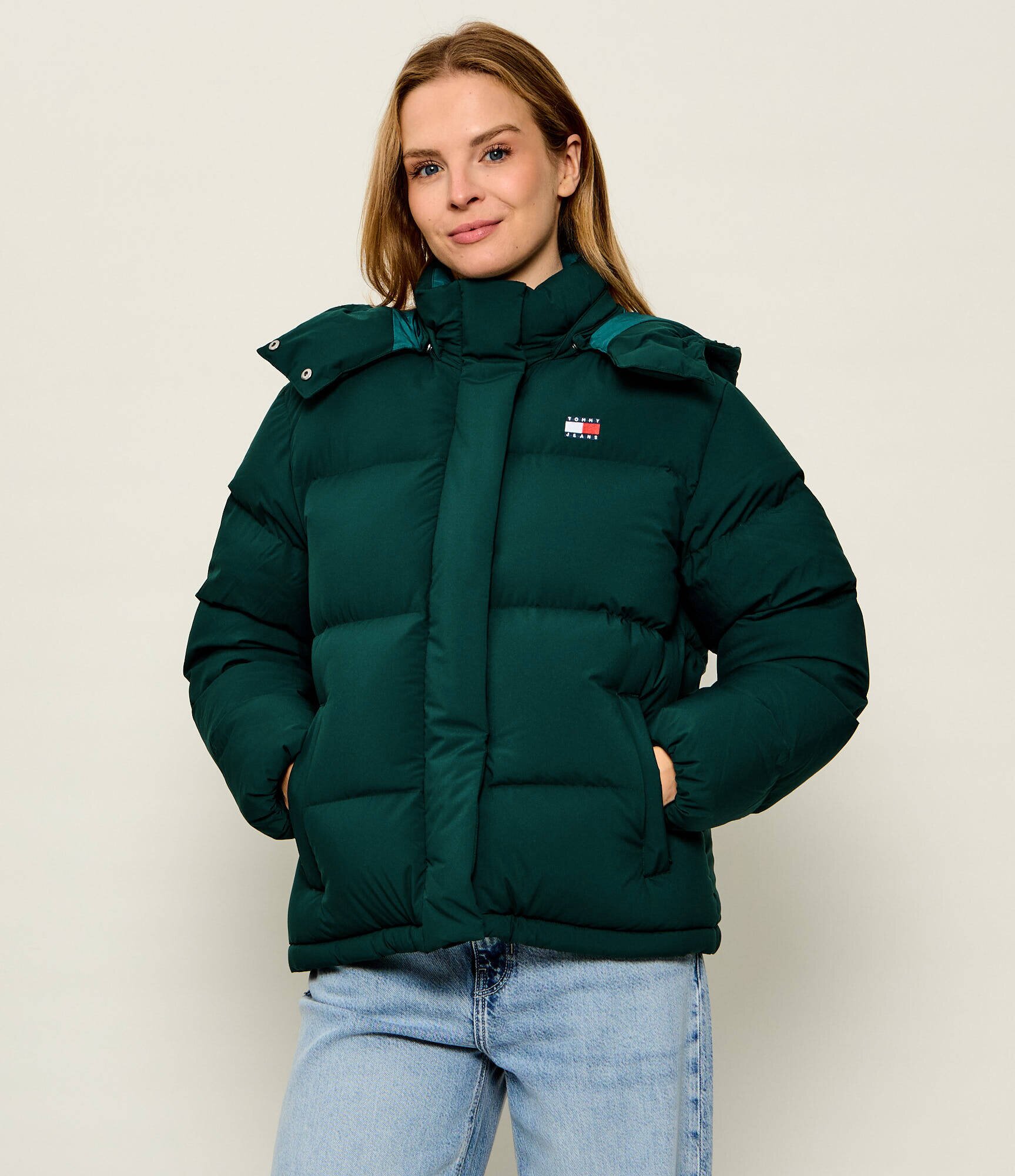Tommy Jeans Geacă de puf Alaska | regular fit