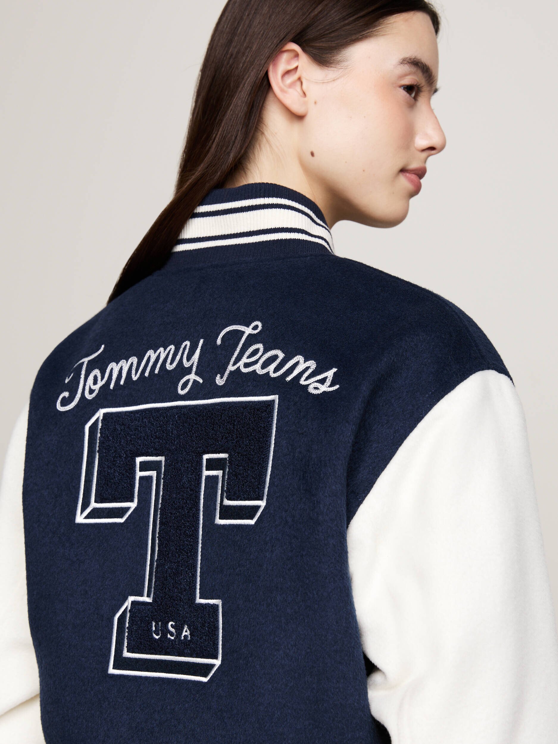Tommy Jeans Geacă | Regular Fit cu adaos de lână