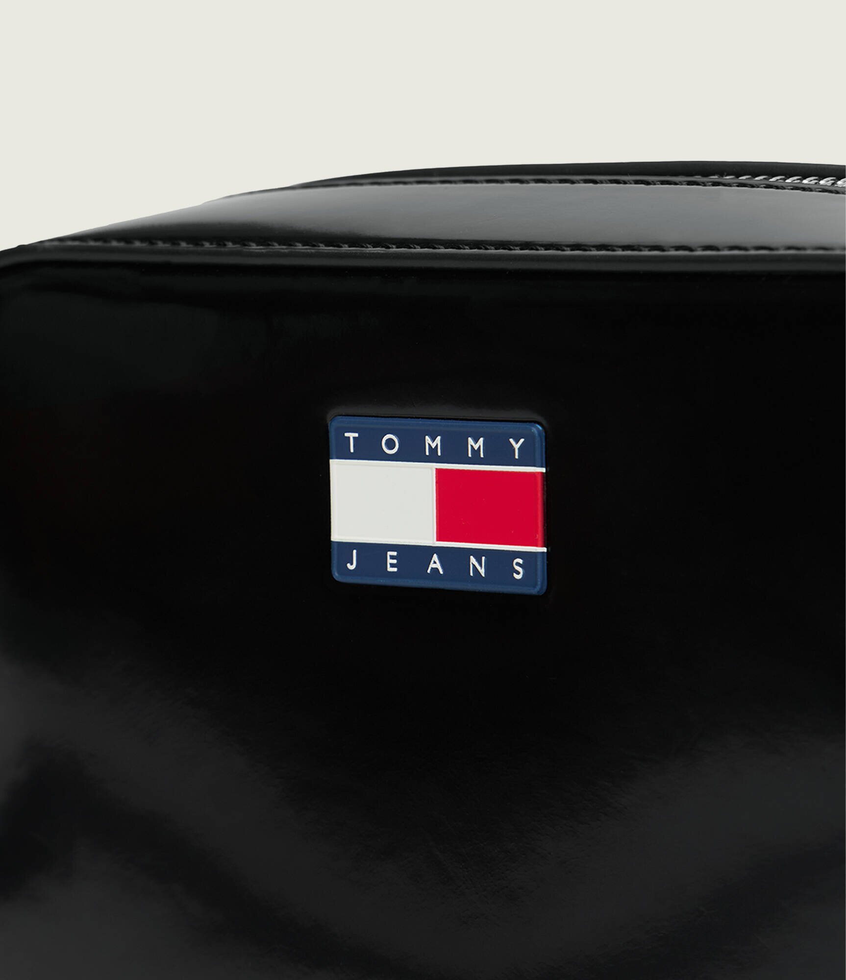 Tommy Jeans Geantă poștaș Must