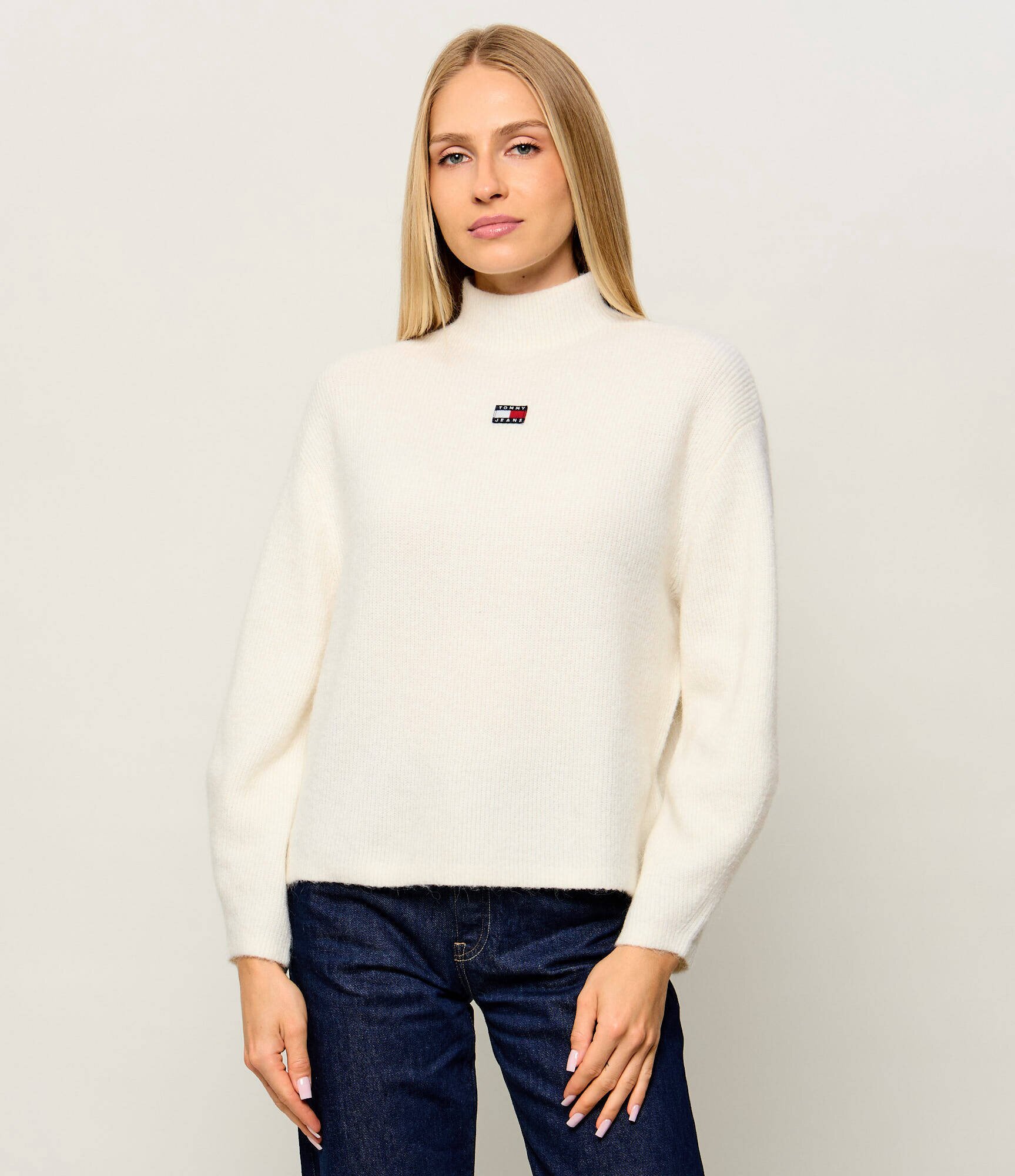 Tommy Jeans Guler înalt Badge | Relaxed fit cu adaos de lână