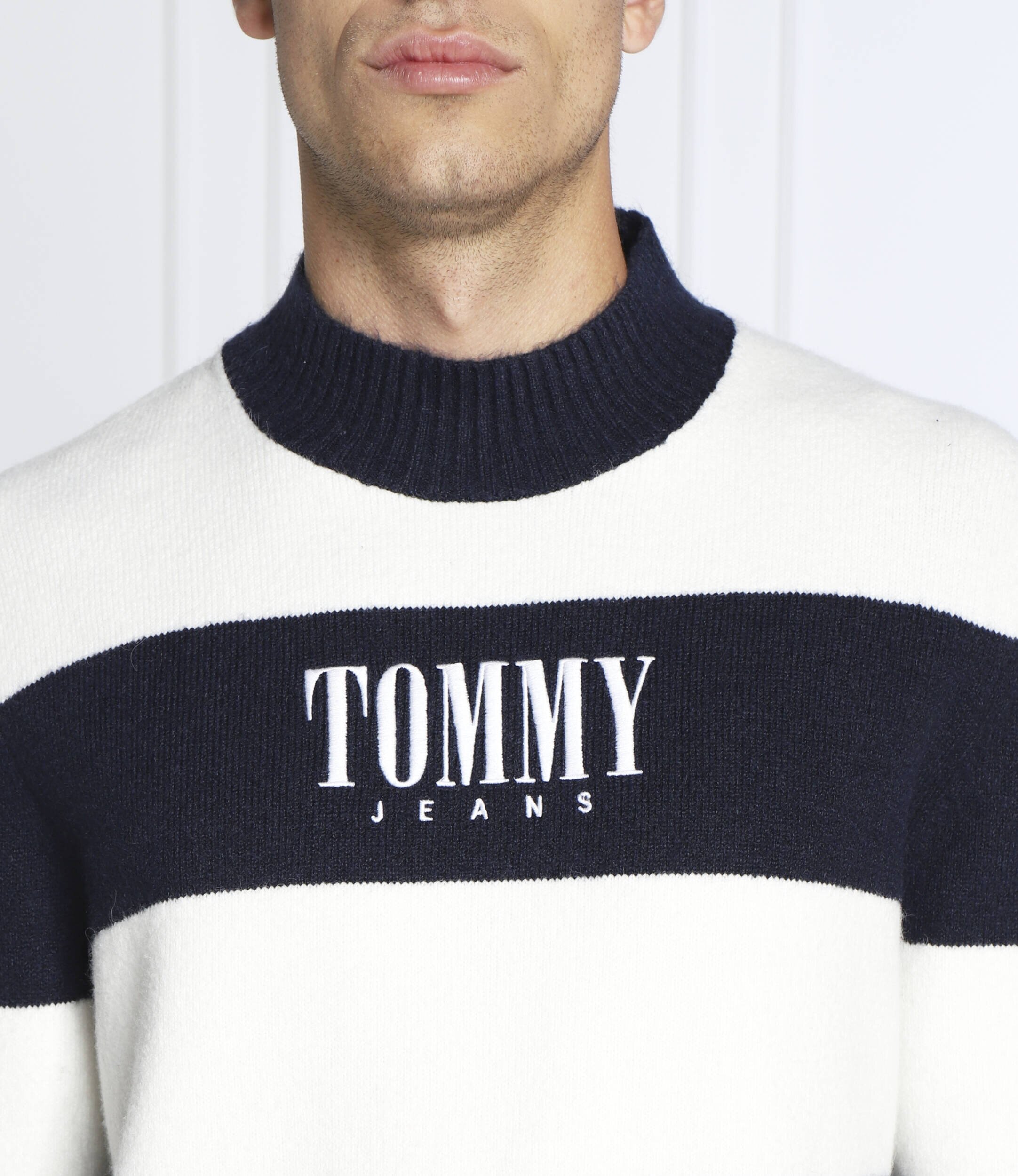 Tommy Jeans Guler înalt | regular fit