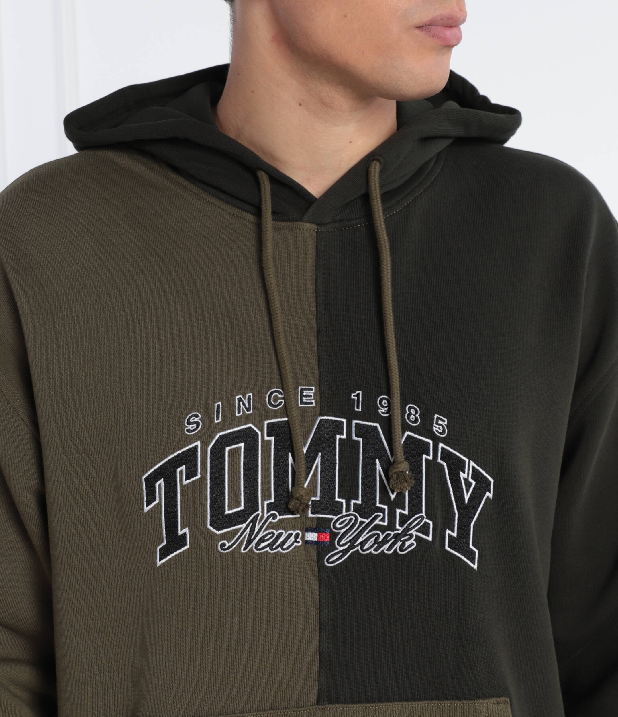 Tommy Jeans Hanorac TJM RLX VARSITY TWO-TONE HOODIE | Loose fit