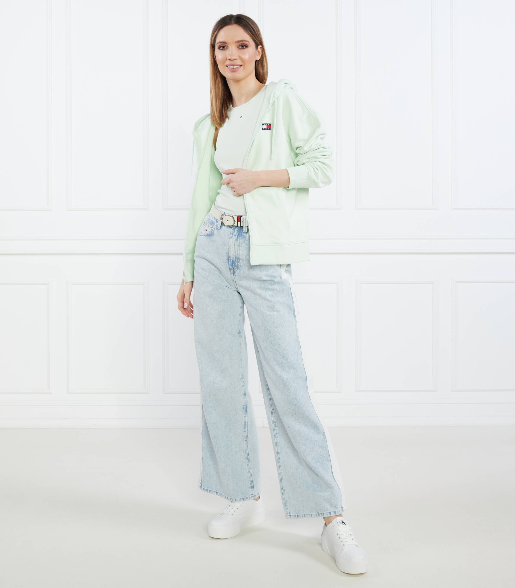 Tommy Jeans Hanorac TJW RLX XS BADGE ZIP TRHU | Relaxed fit